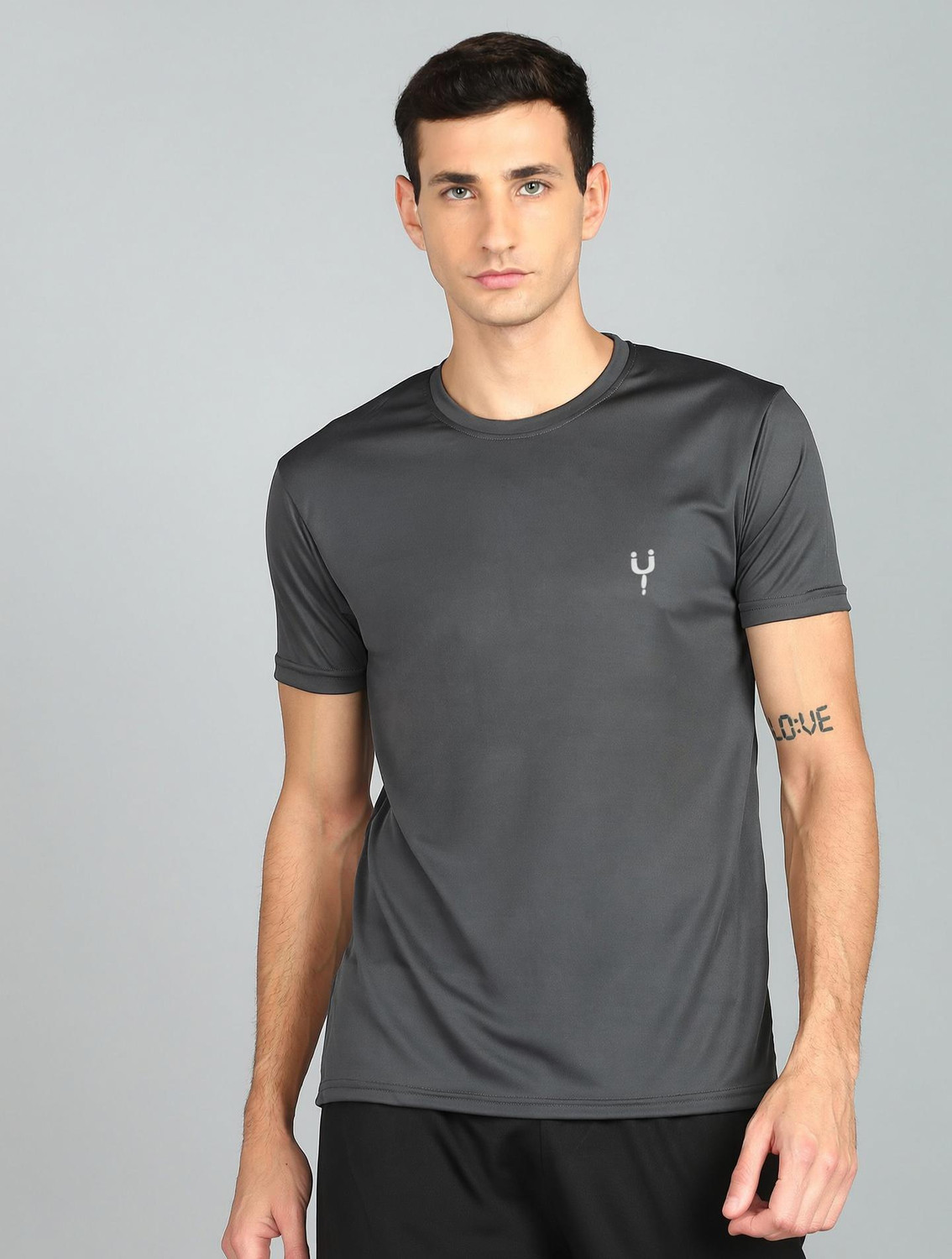 Image of HEPAKA Men Solid Round Neck Polyester Grey T-Shirt