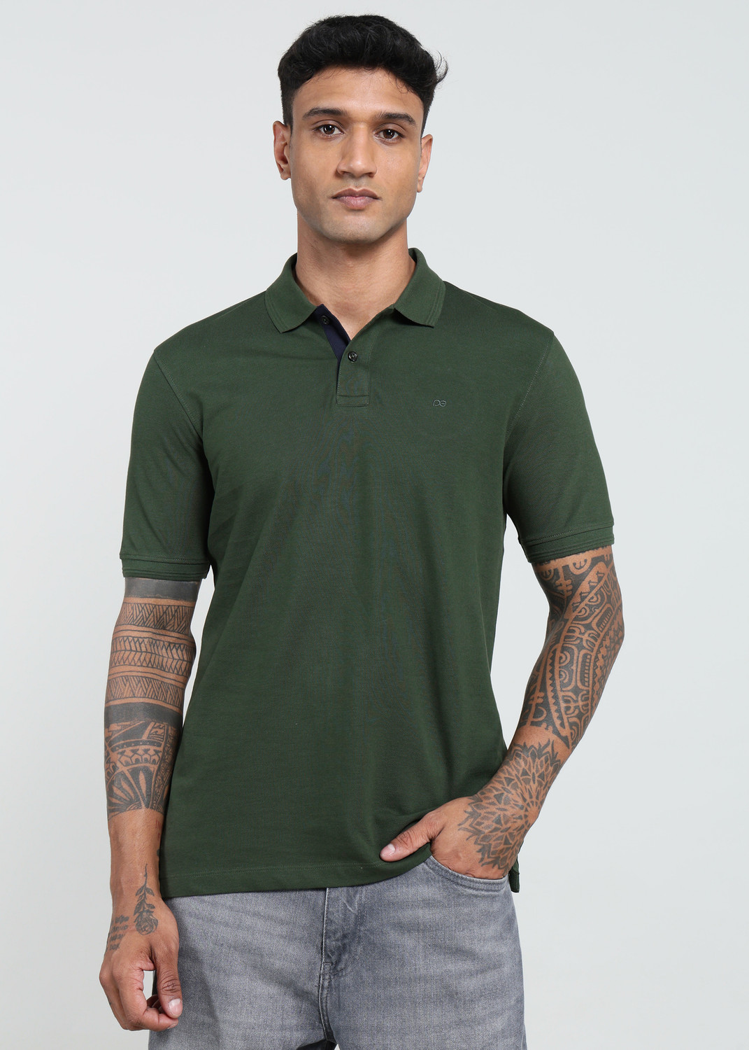PETER ENGLAND Solid Men Polo Neck Dark Green T-Shirt