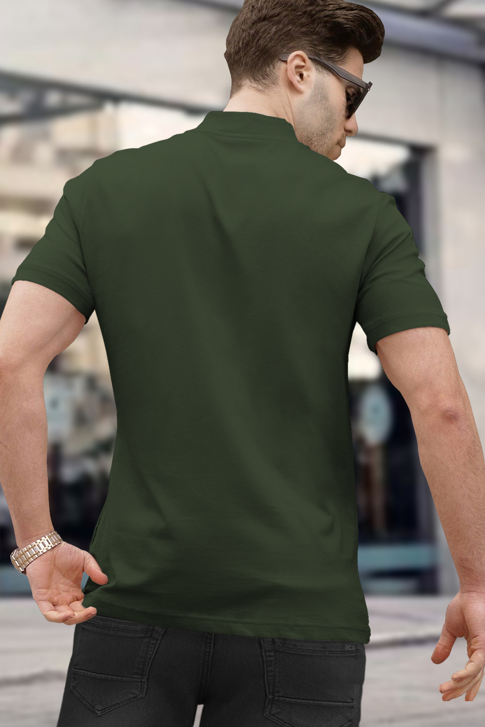 Image of TRIPR Men Solid Mandarin Collar Cotton Blend Green T-Shirt
