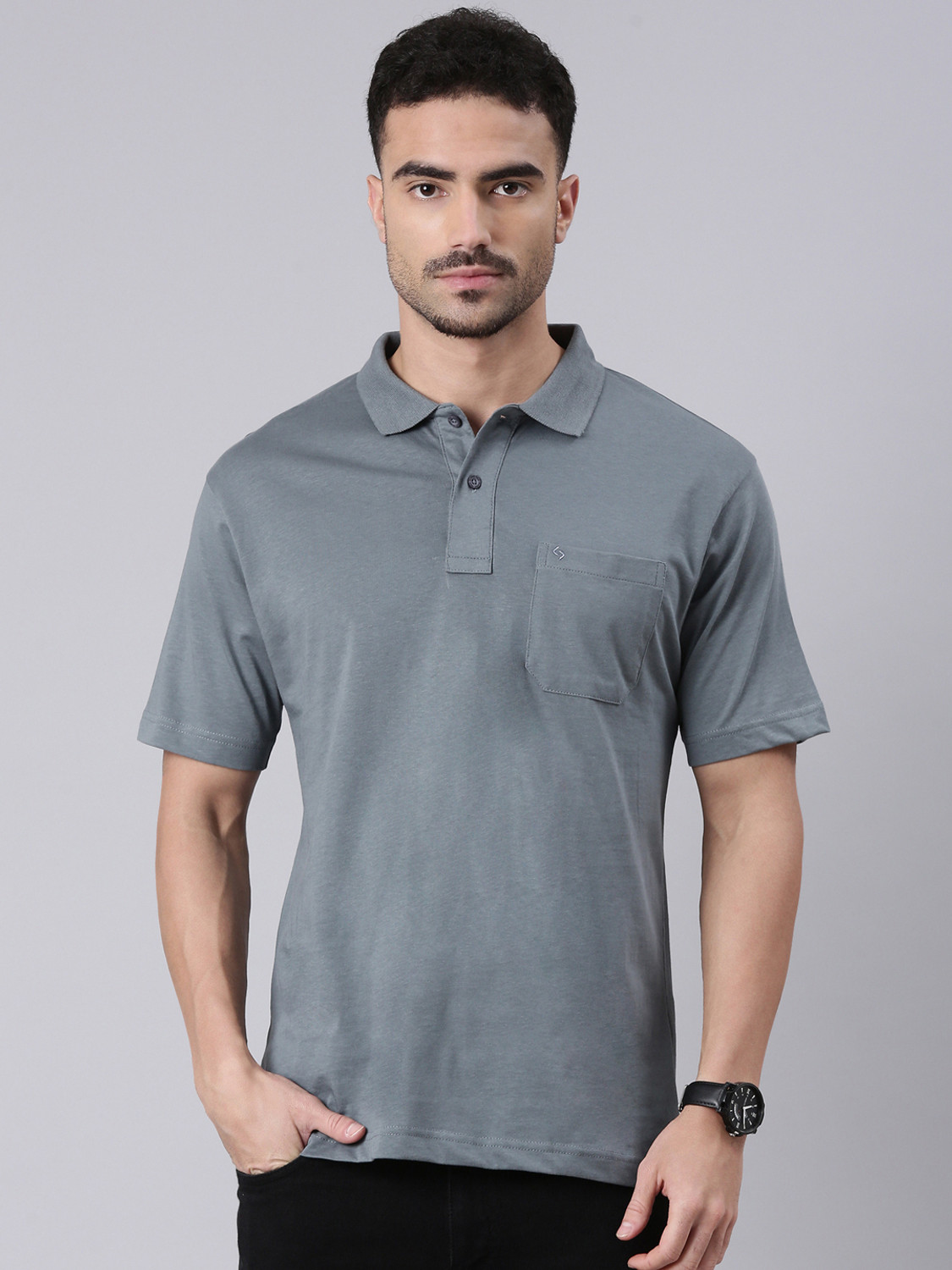 Image of Classic Polo Men Solid Polo Neck Cotton Blend Maroon T-Shirt