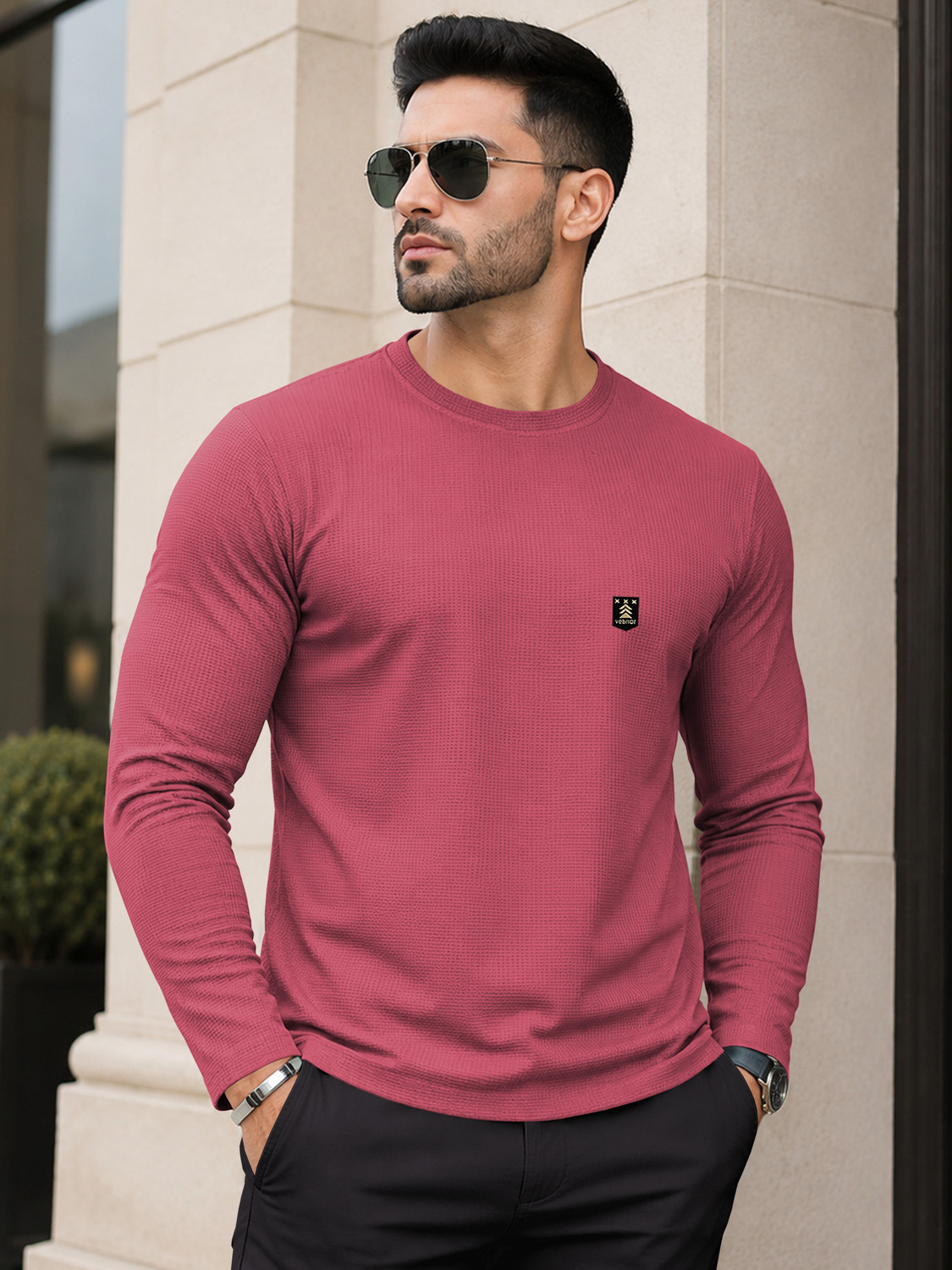 VeBNoR Men Pink Cotton Blend T-Shirt - Image 1
