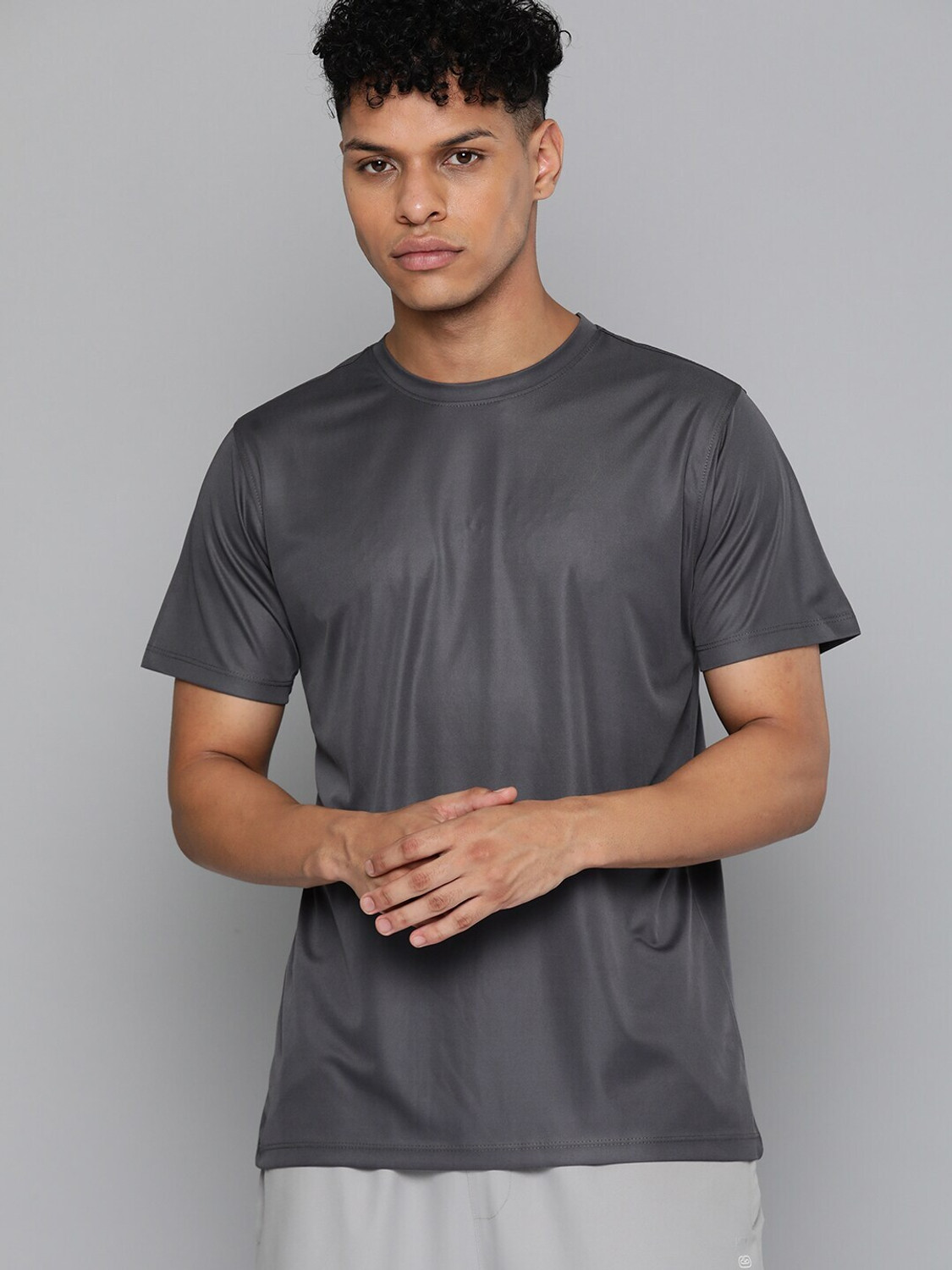 Image of HRX by Hrithik Roshan Men Solid Round Neck Polyester Grey T-Shirt
