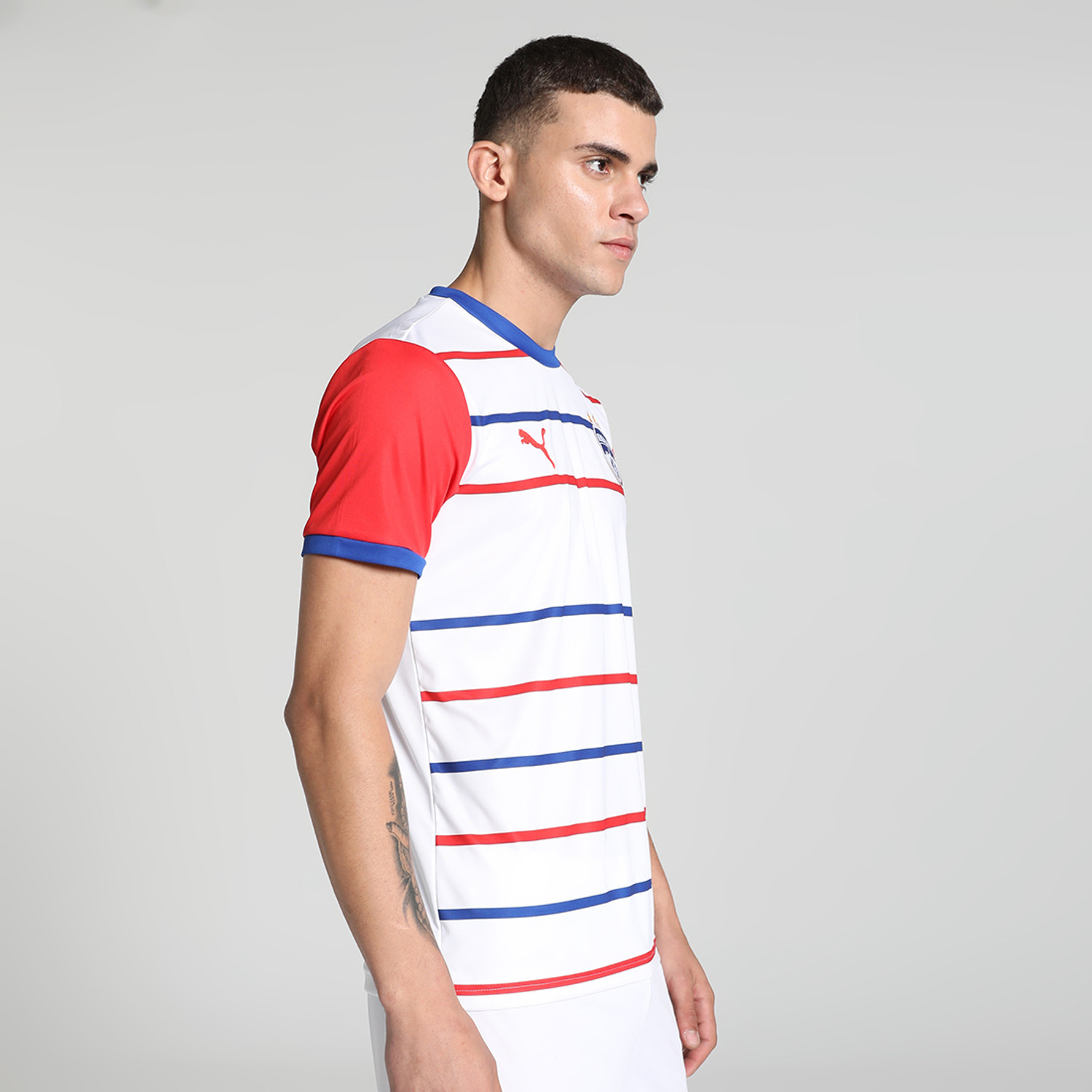 Image of PUMA Men Solid Round Neck Polyester White T-Shirt