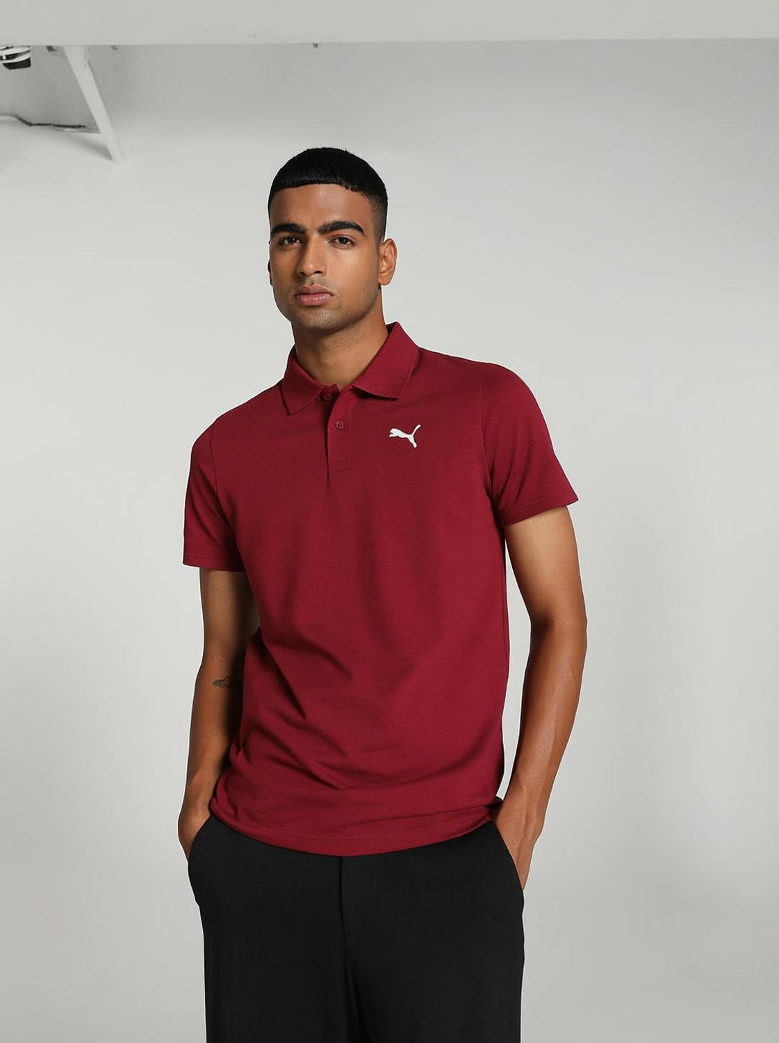 Image of ADIDAS ORIGINALS Men Solid Round Neck Cotton Blend Blue T-Shirt