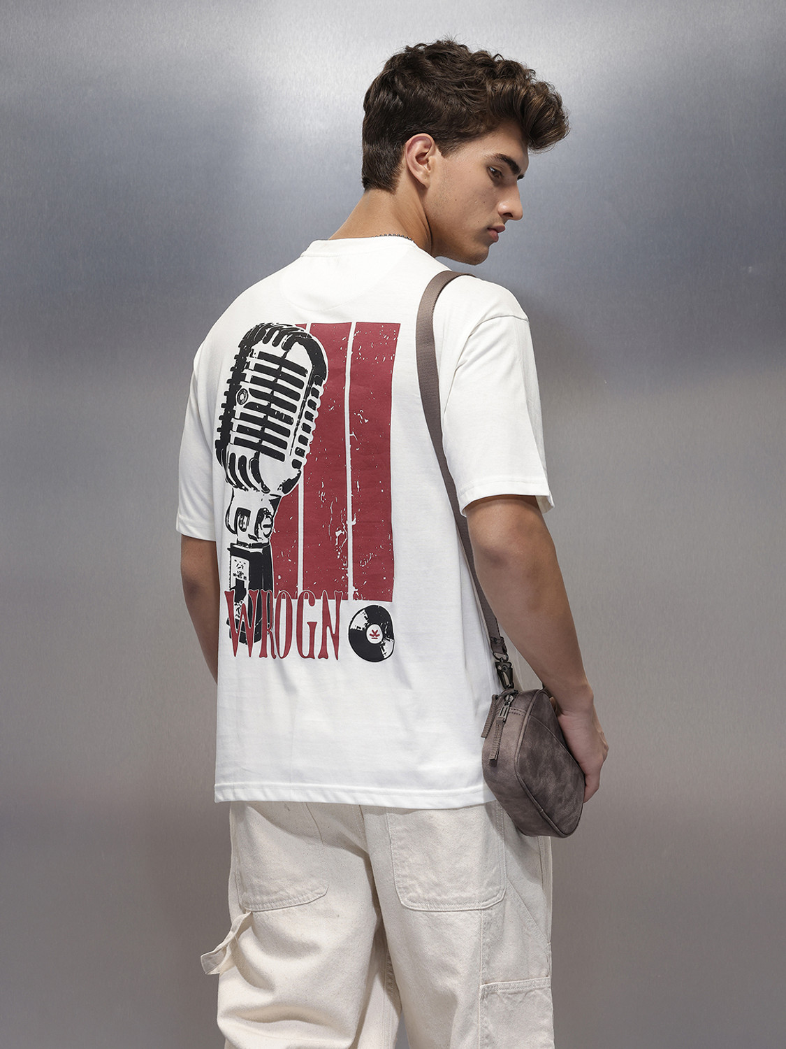 Image of WROGN Men Solid Crew Neck Pure Cotton Yellow T-Shirt
