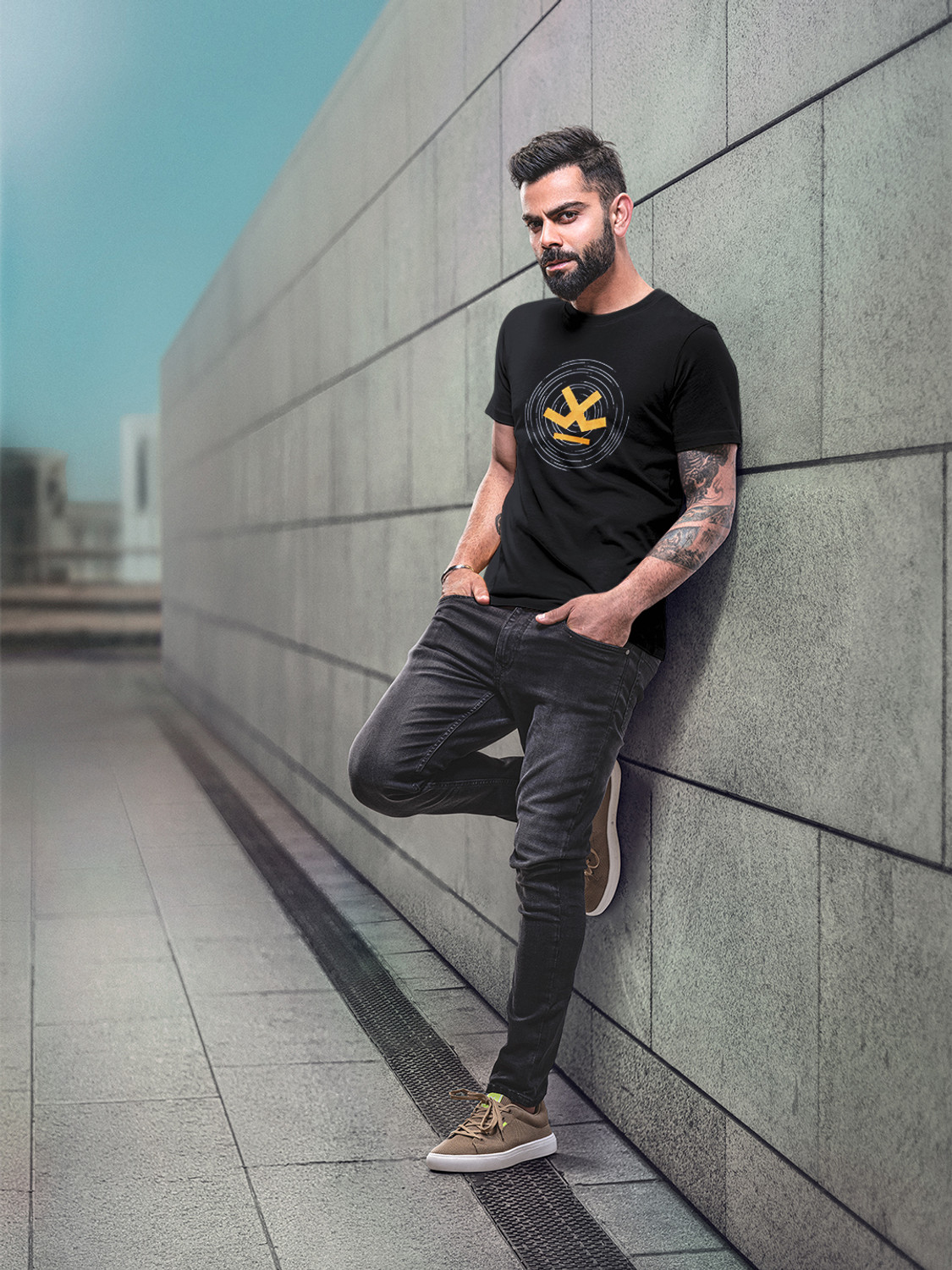 Image of WROGN Men Solid Crew Neck Pure Cotton Yellow T-Shirt