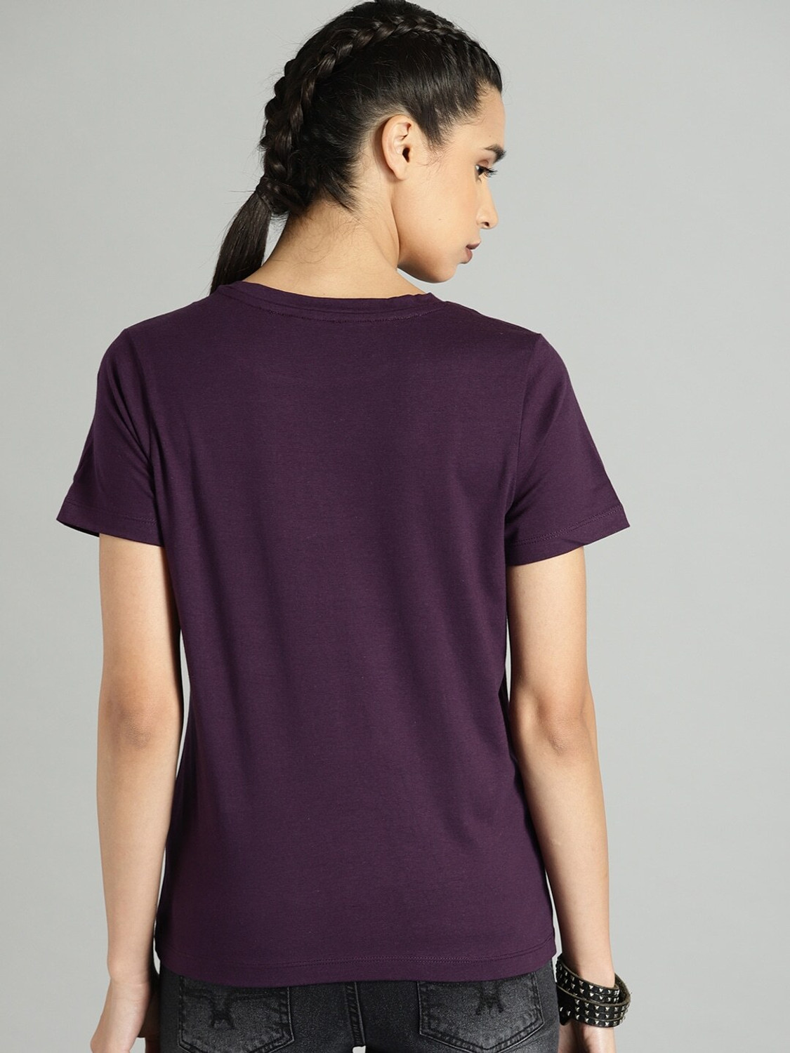 Image of Roadster Women Printed Round Neck Pure Cotton Black T-Shirt