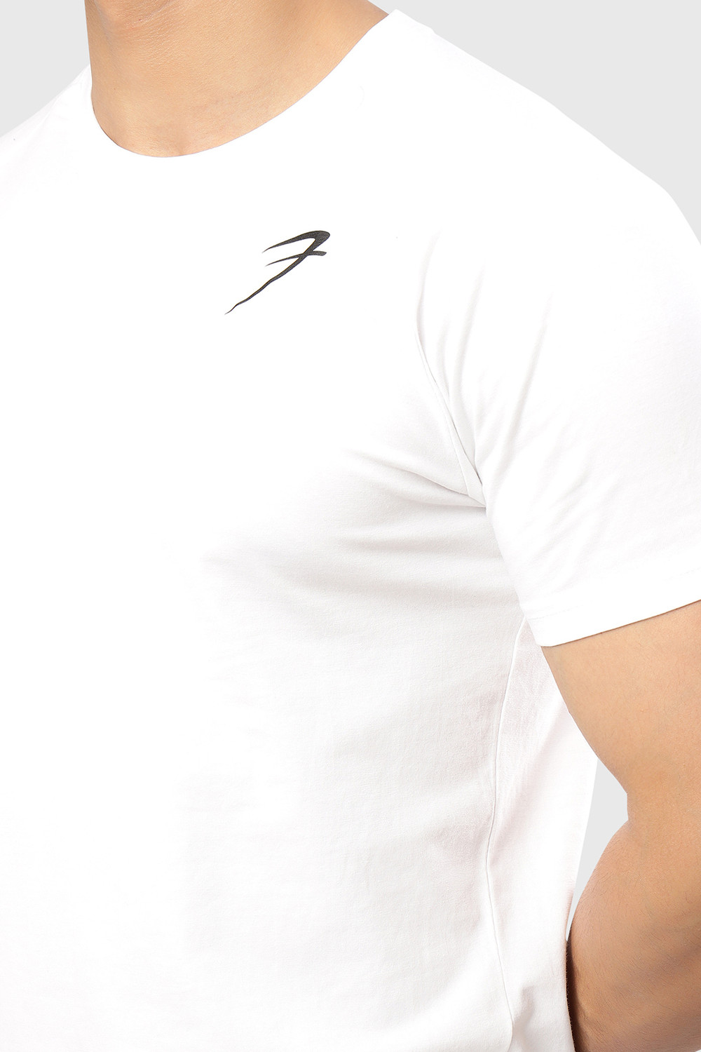 Image of FuaarK Men Solid Round Neck Cotton Blend White T-Shirt
