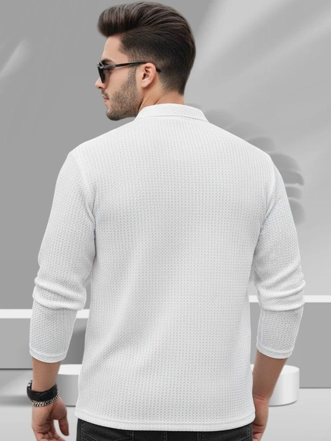 Image of Pellitory Men Striped Zip Neck Cotton Blend White T-Shirt