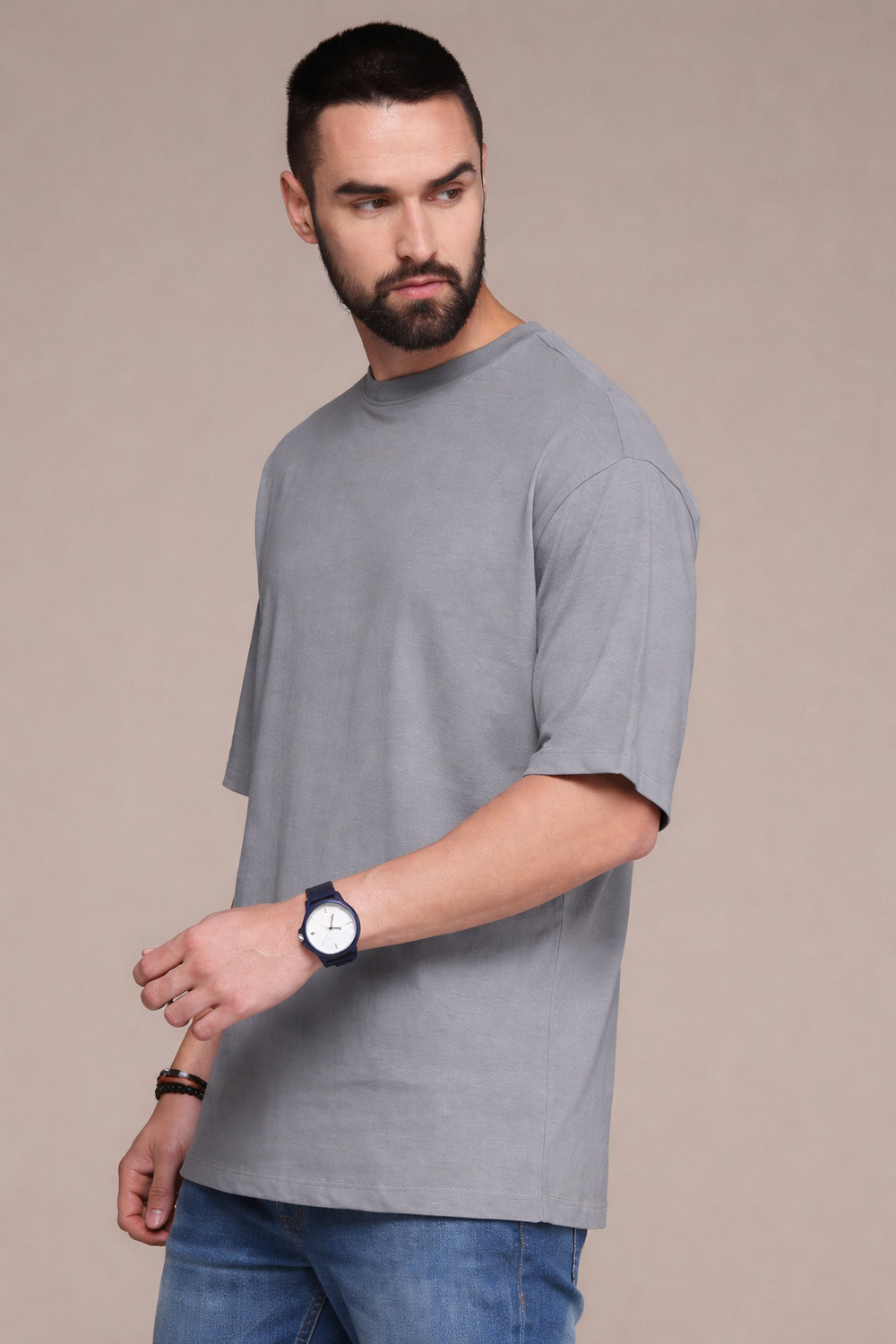 Image of Roadster Men Solid Round Neck Pure Cotton Grey T-Shirt