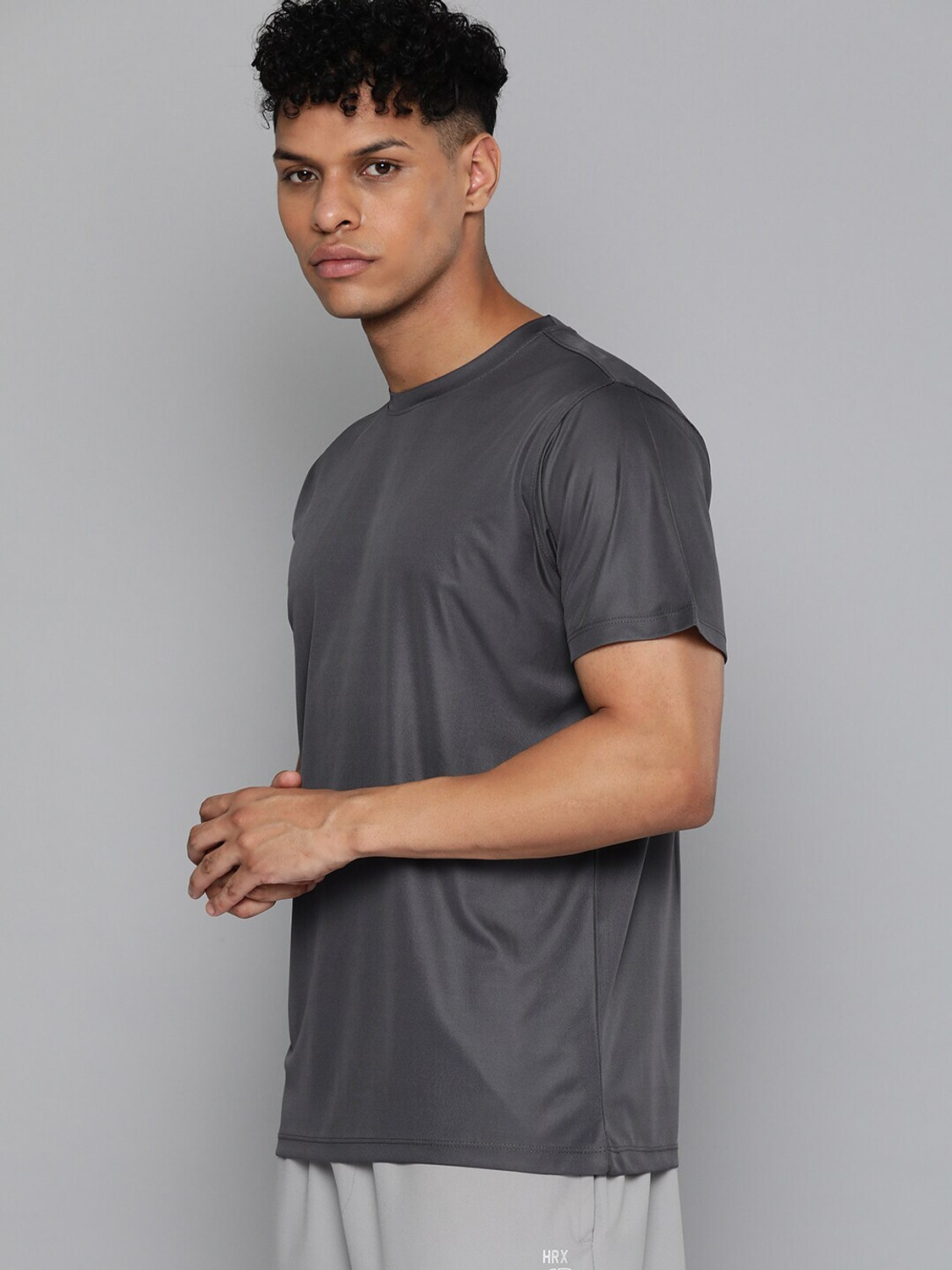Image of HRX by Hrithik Roshan Men Solid Round Neck Polyester Grey T-Shirt