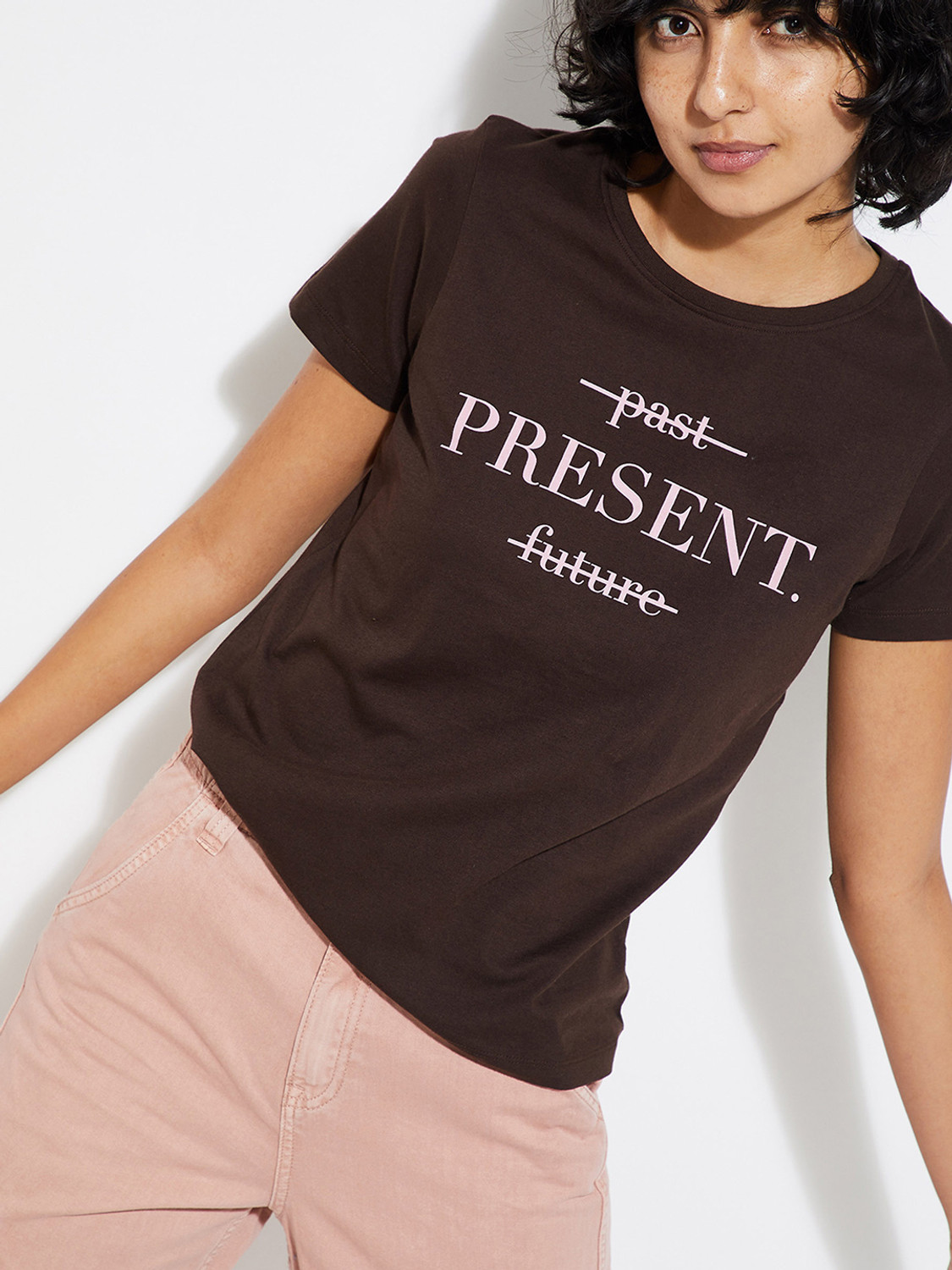 Image of Roadster Women Printed Round Neck Pure Cotton Black T-Shirt
