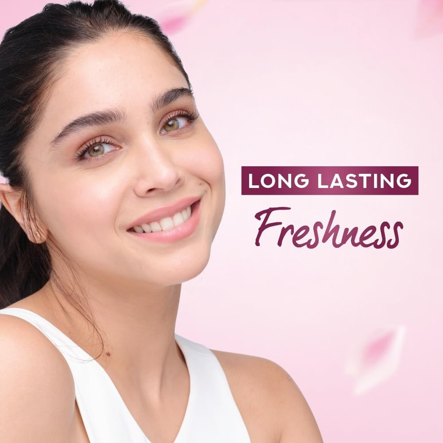 Image of POND's Dreamflower Floral Perfumed Powder With Glow-boosting Vitamin B3 For Women (400 g)