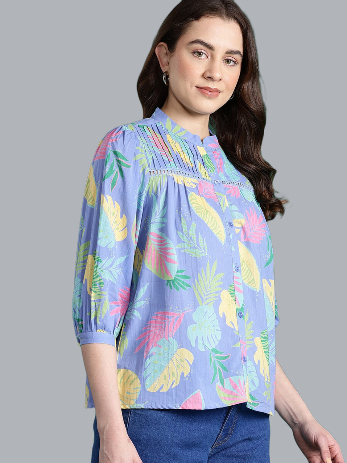 Image of Kavisaa Casual Regular Sleeves Printed Women Multicolor Top