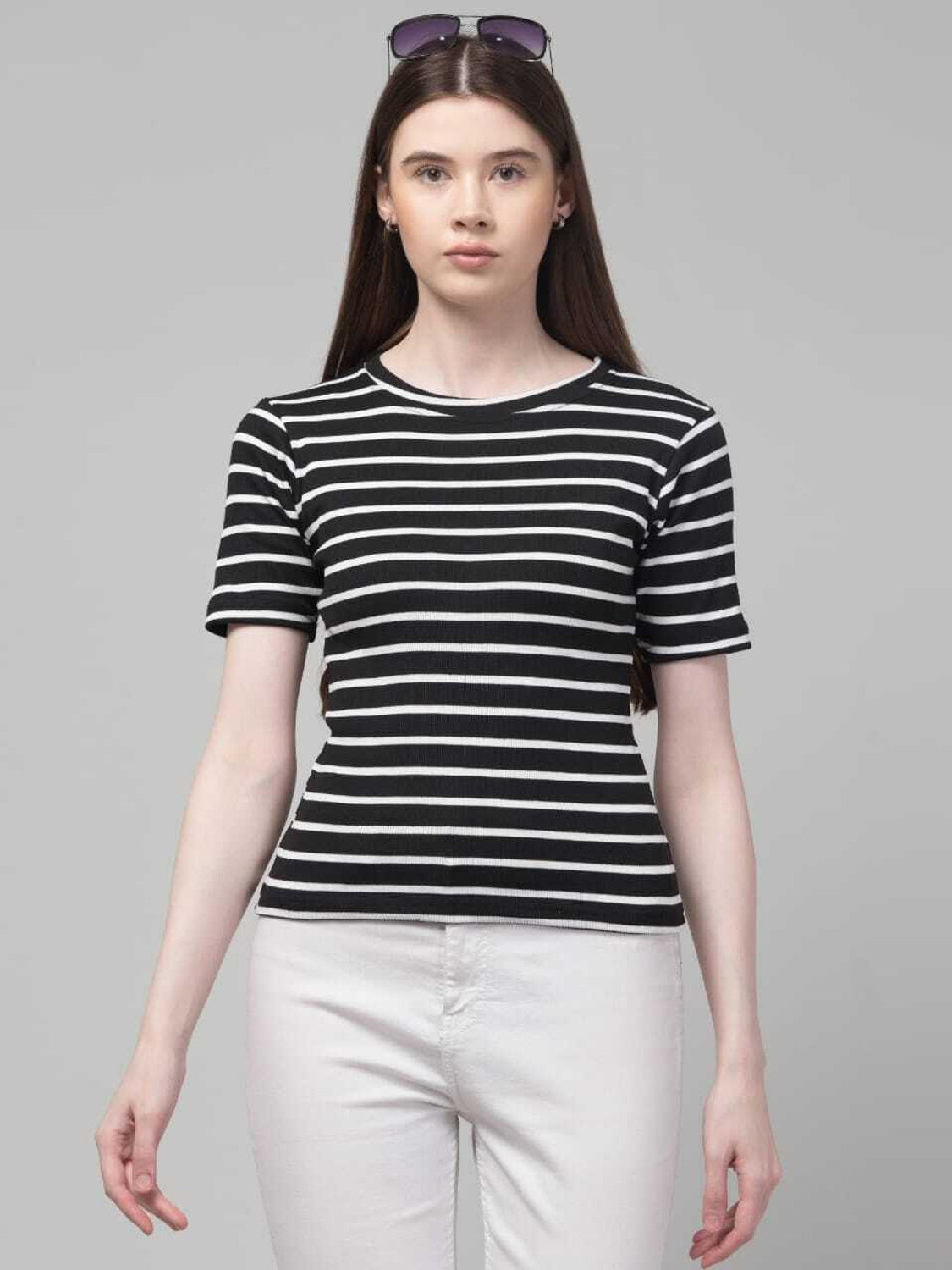 Image of Realglimpse Casual Regular Sleeves Printed Women Black Top