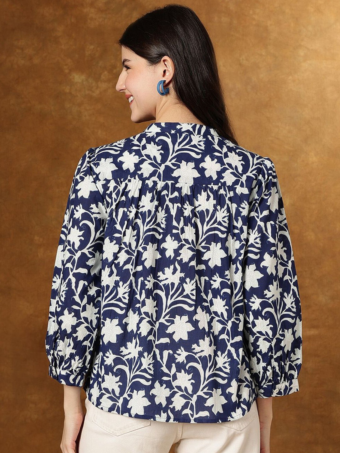Image of Kavisaa Casual Regular Sleeves Printed Women Dark Blue Top