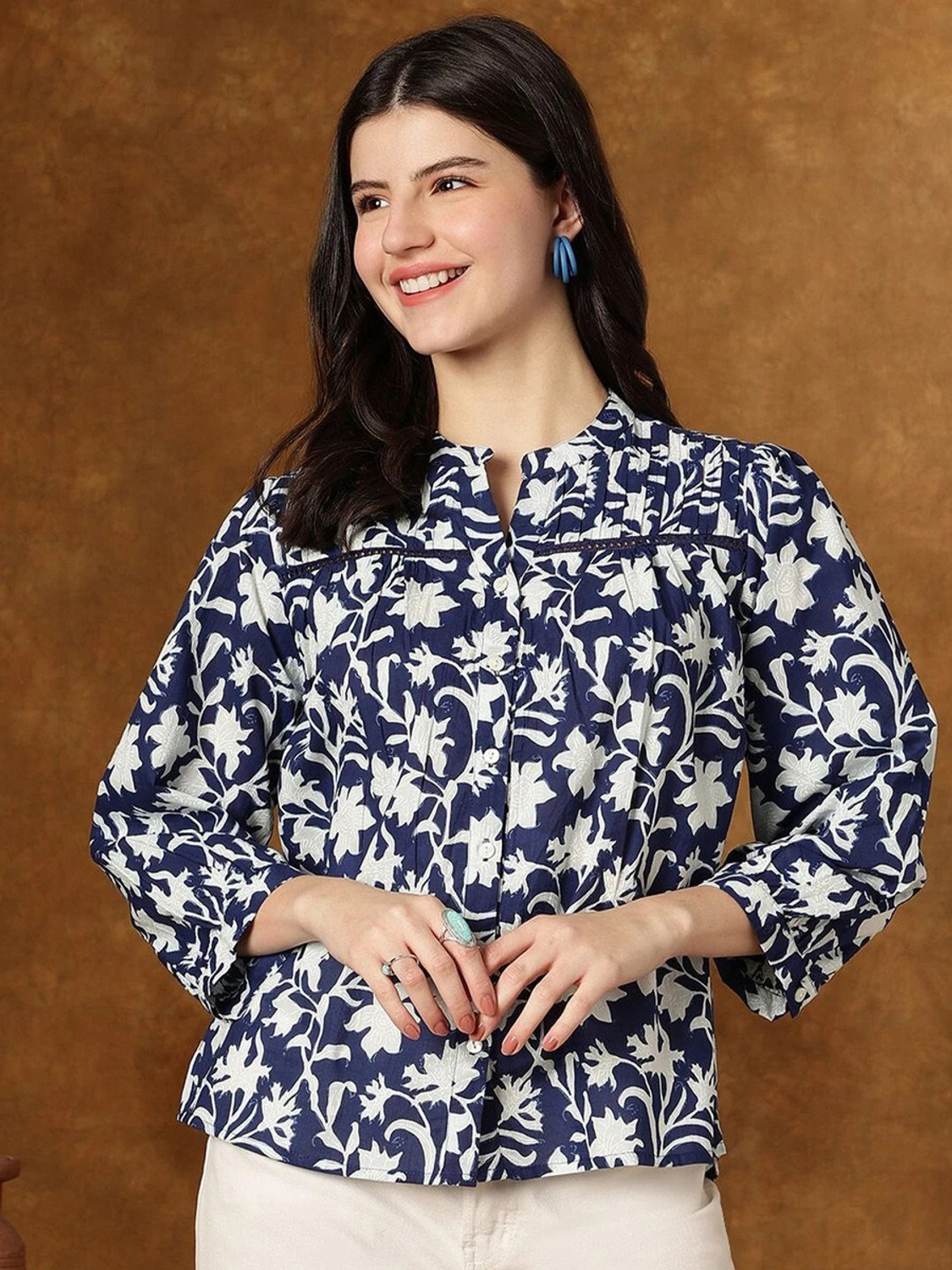 Image of Kavisaa Casual Regular Sleeves Printed Women Dark Blue Top