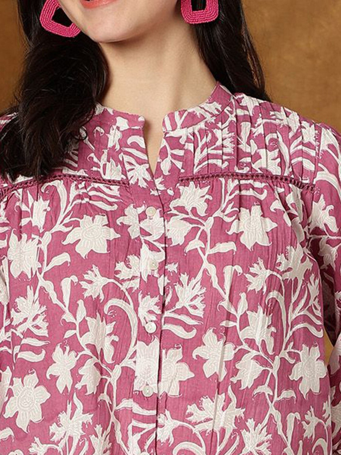 Image of Kavisaa Casual Regular Sleeves Printed Women Pink Top