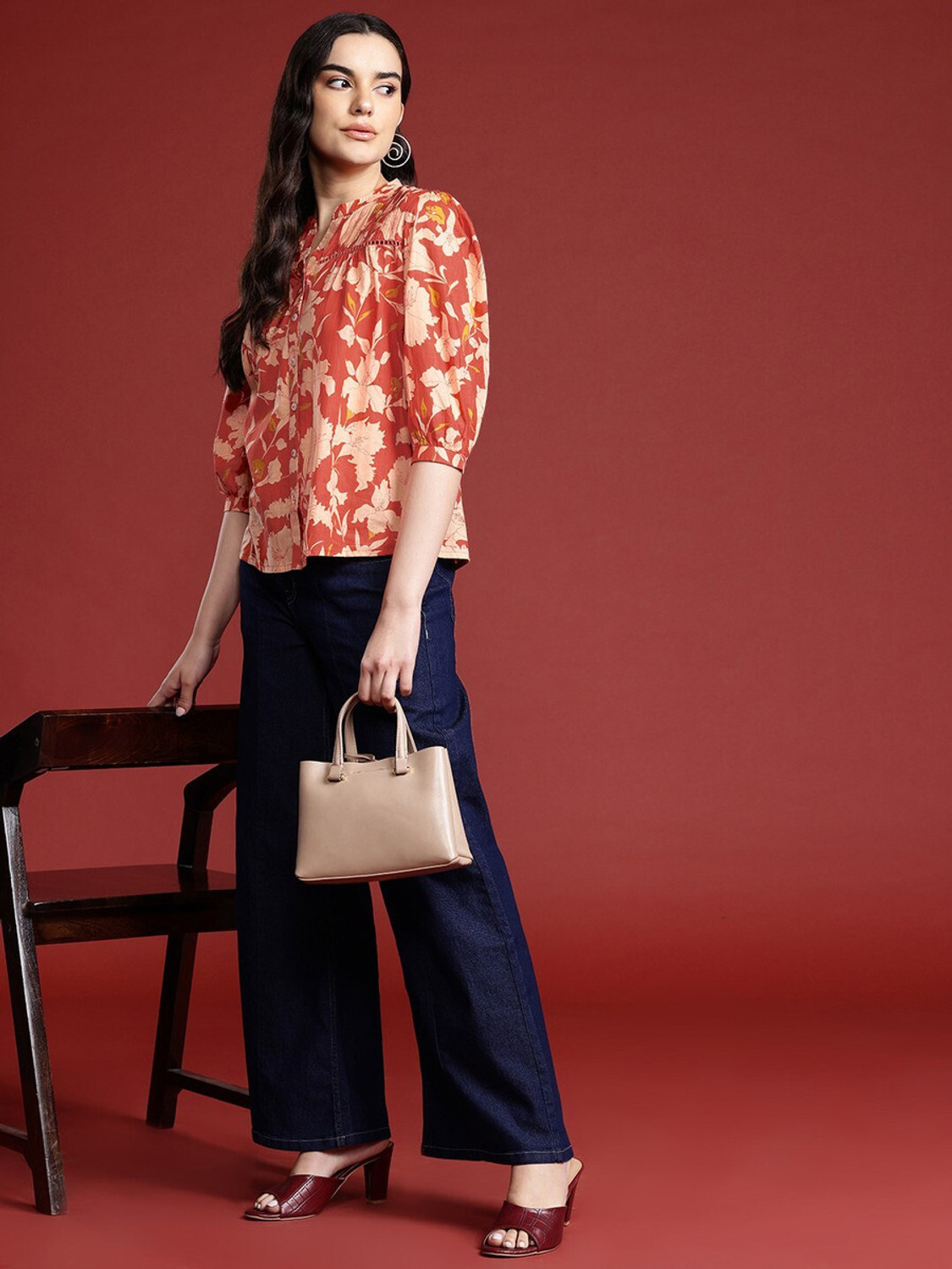 Image of Kavisaa Casual Regular Sleeves Printed Women Multicolor Top