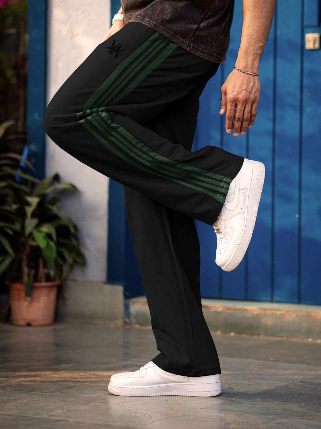 Image of Kynetic Men Solid Black Track Pants