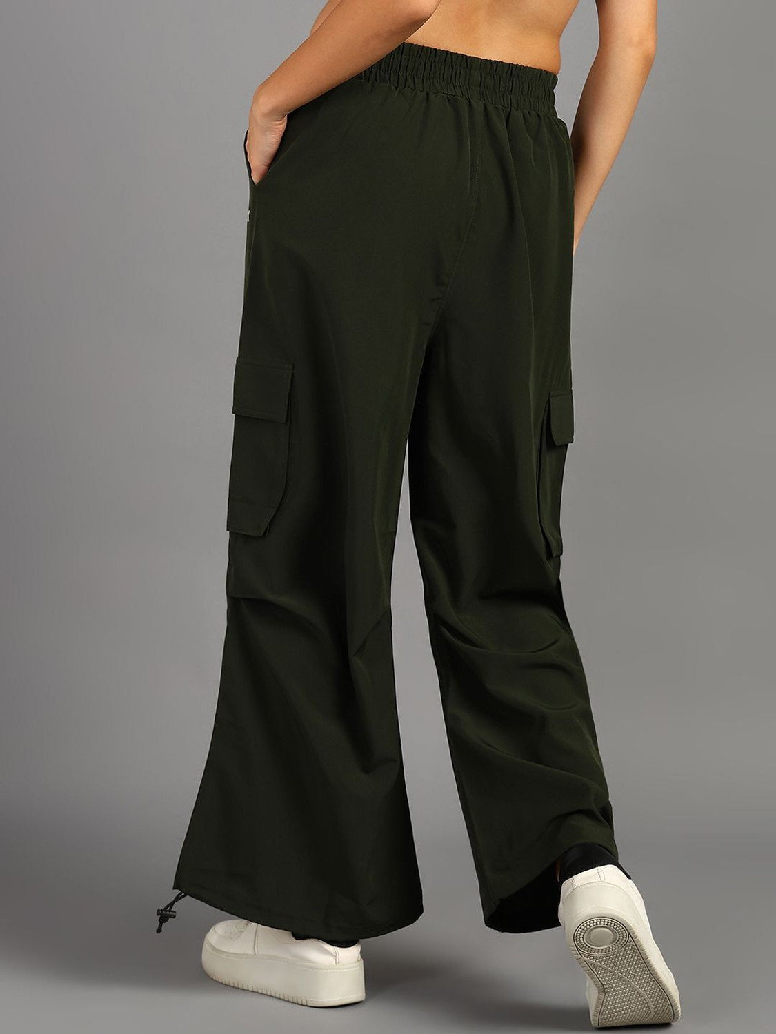 Image of HRX by Hrithik Roshan Women Solid Green Track Pants