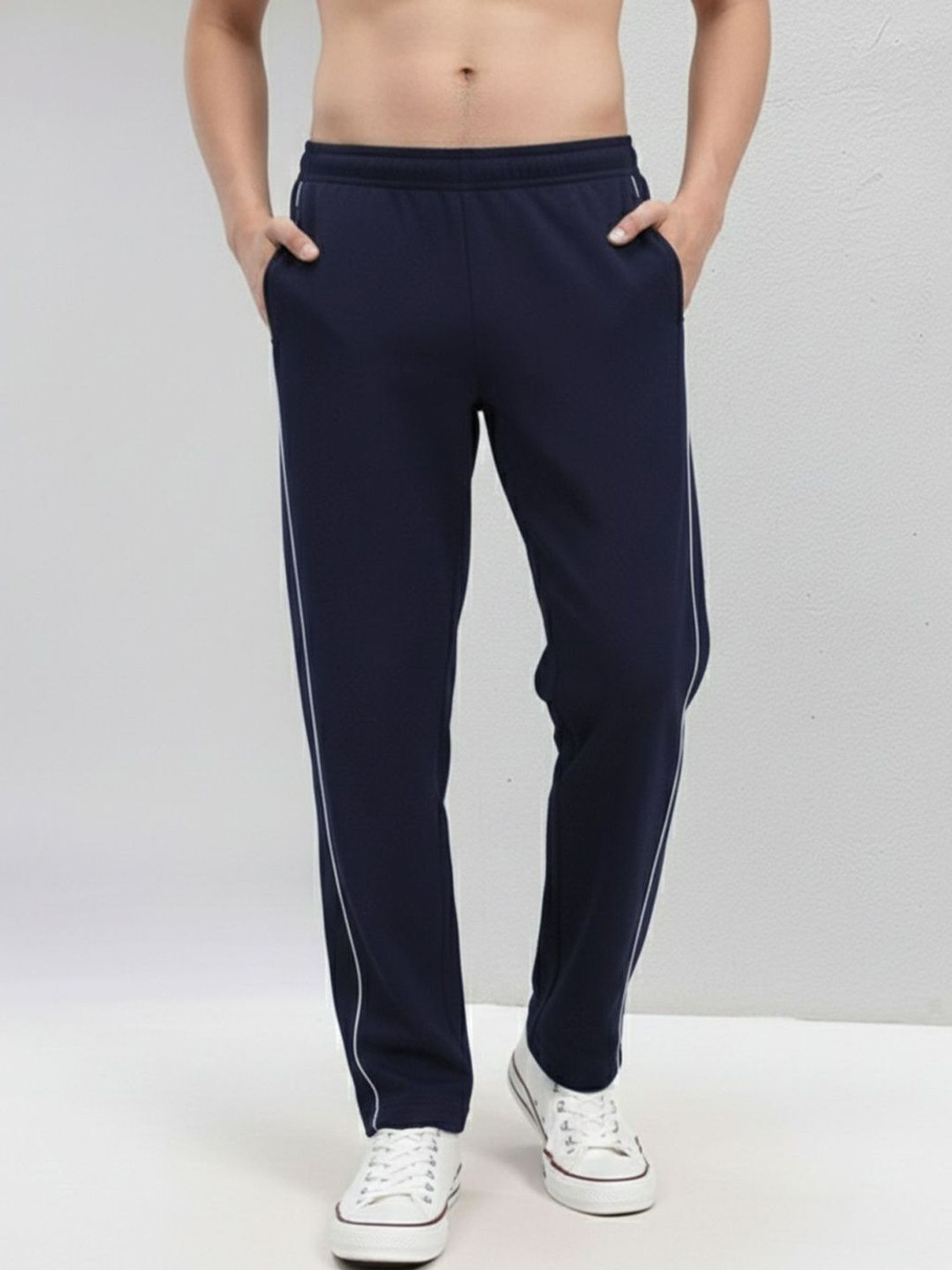 Image of PUMA EVOSTRIPE Core Pants Men Striped Blue Track Pants