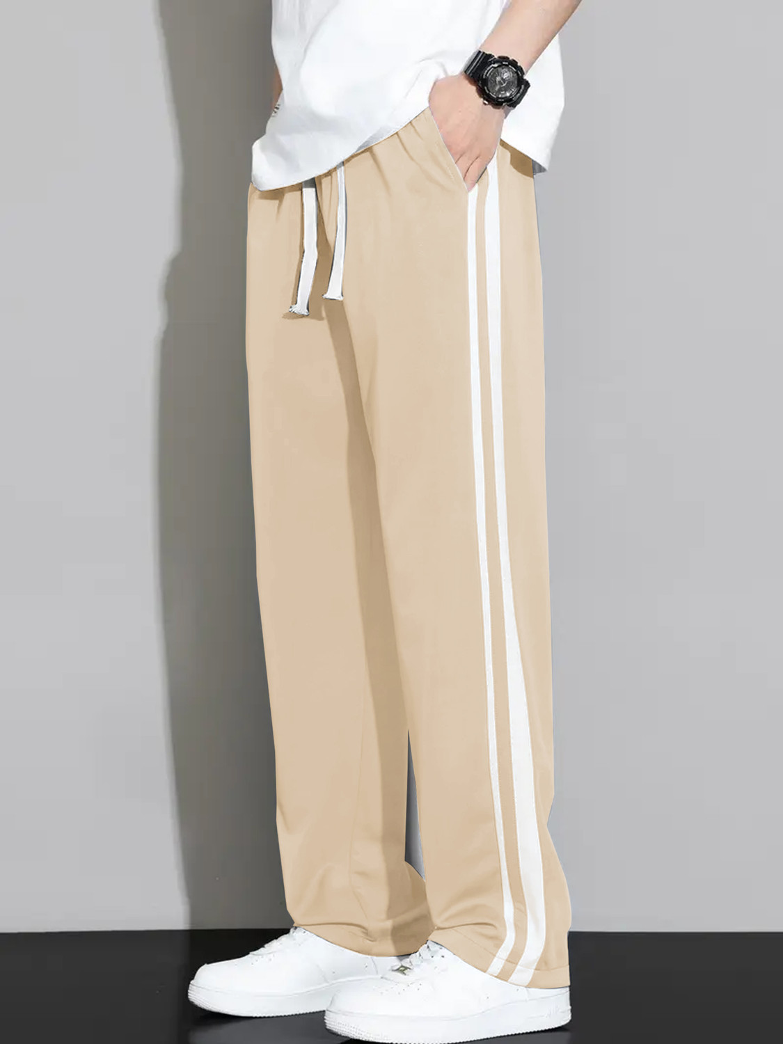Image of DIDA Men Solid Grey Track Pants