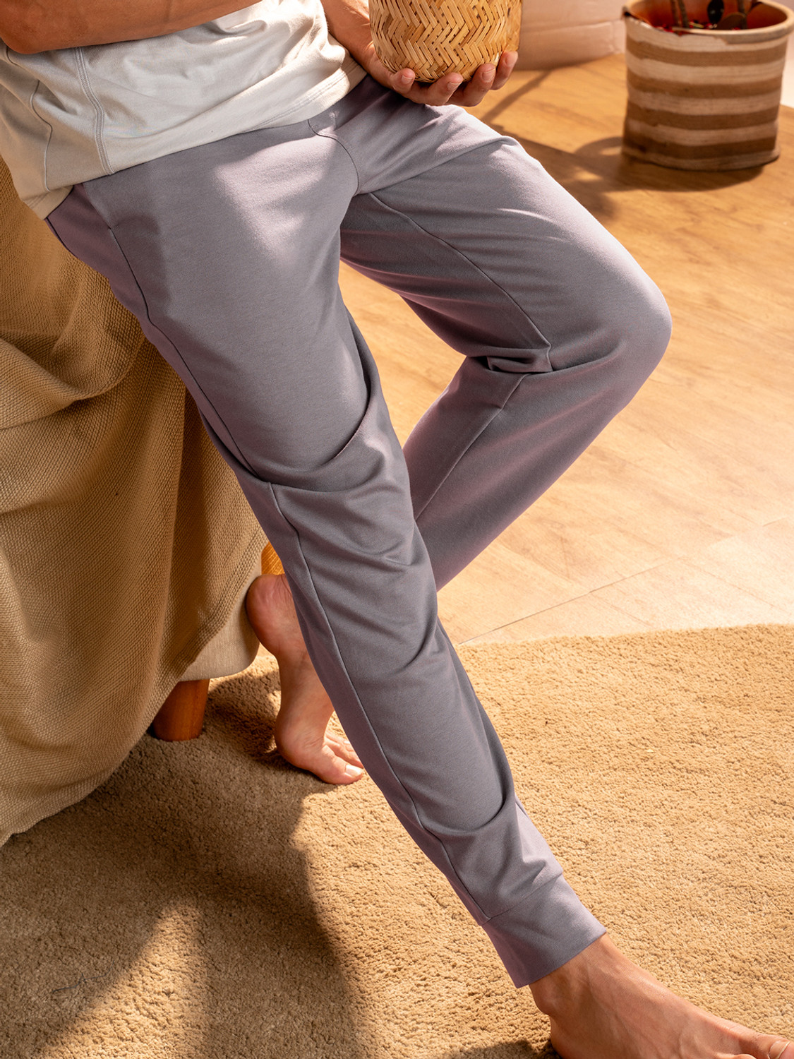 Image of PUMA EVOSTRIPE Core Pants Men Striped Blue Track Pants