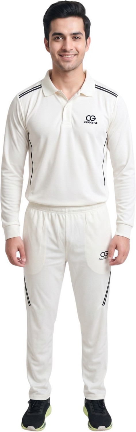 Image of Le Matin Solid Men Track Suit