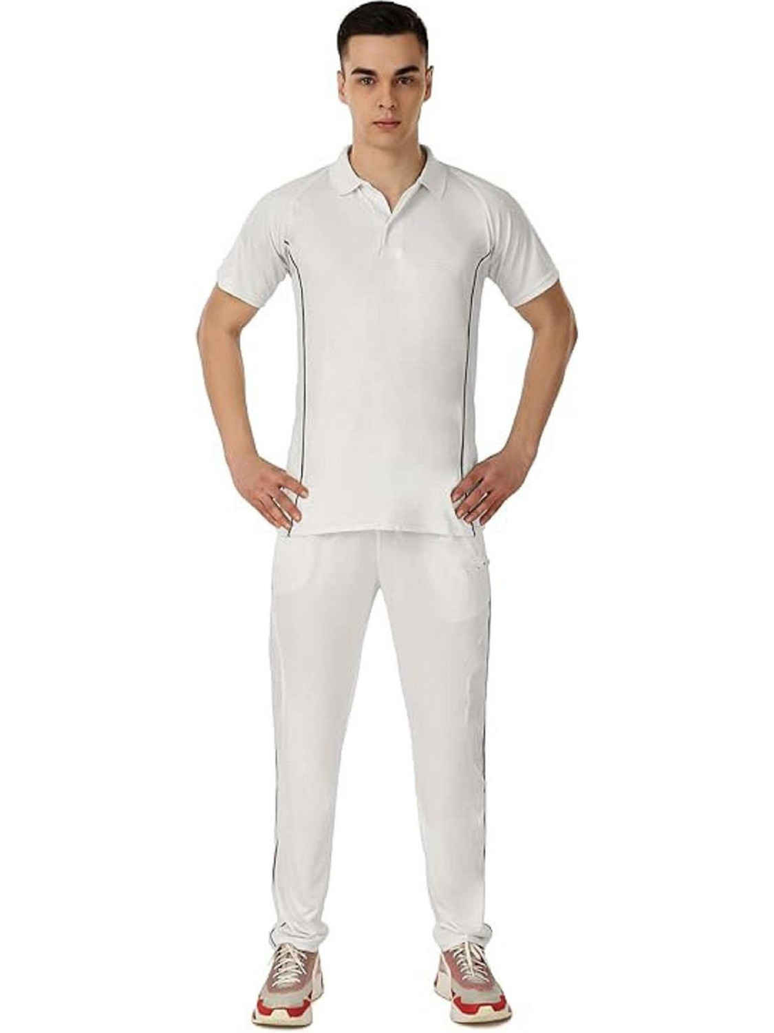 Image of Le Matin Solid Men Track Suit