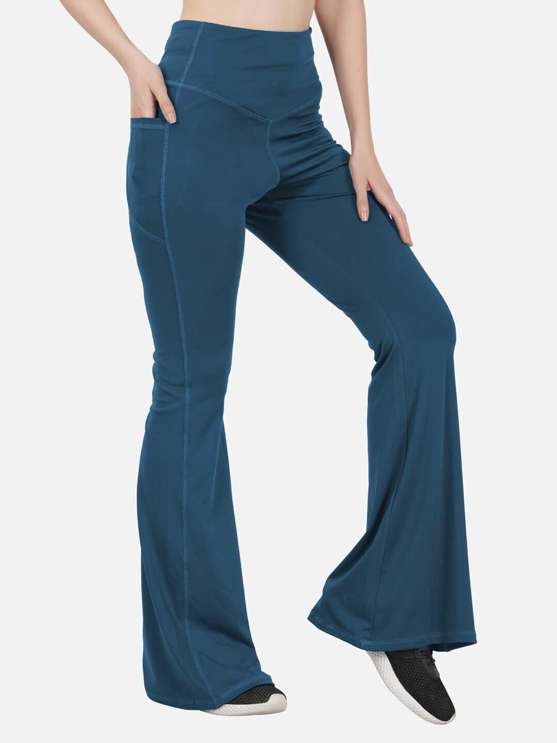 Image of IMPERATIVE by NEU LOOK Women Flared Blue Lycra Blend Trousers