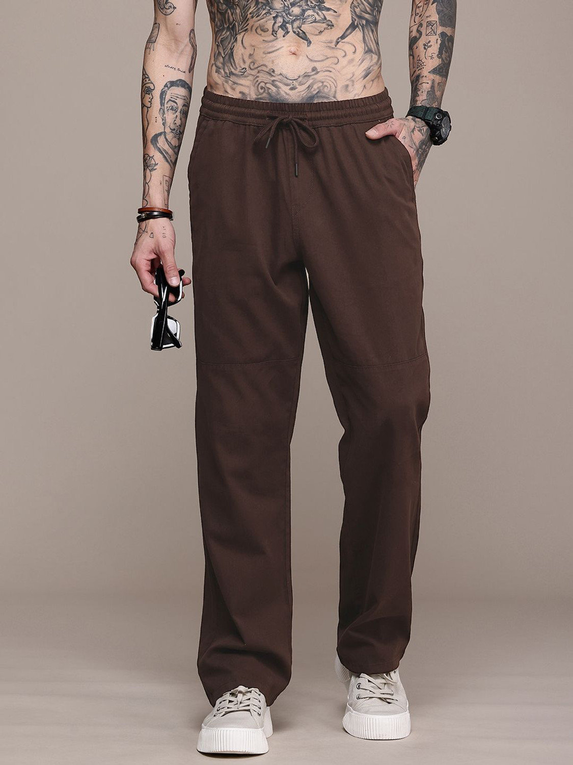 Image of Roadster Men Relaxed Multicolor Cotton Blend Trousers