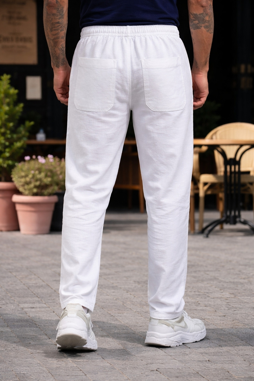 Image of AARTENTERPRISE Men Regular Fit White Linen Blend Trousers