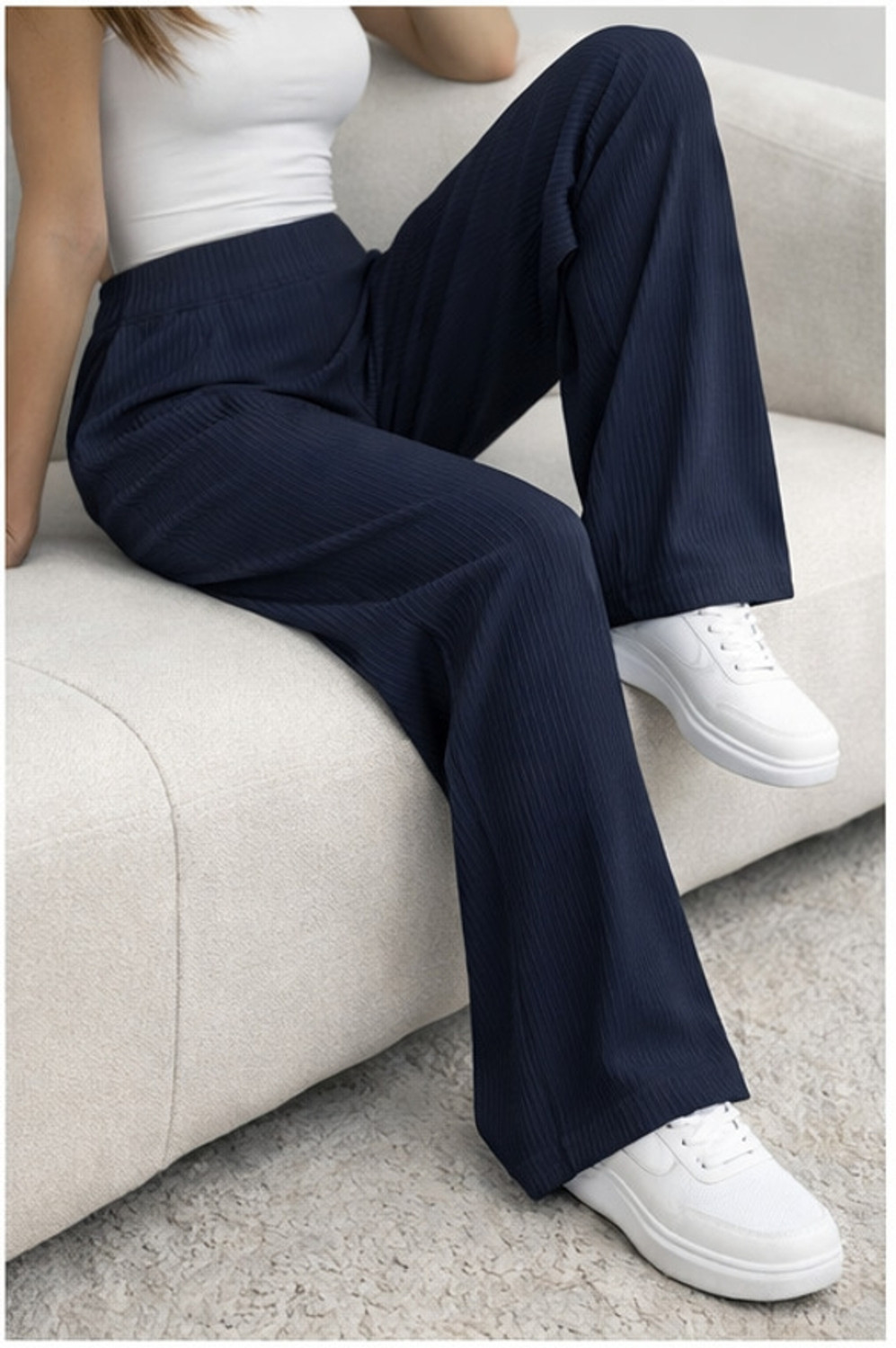 Image of Roadster Pack of 2 Women Relaxed Multicolor Cotton Blend Trousers