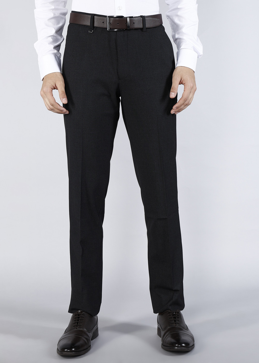 VAN HEUSEN Slim Fit Men Black Trousers