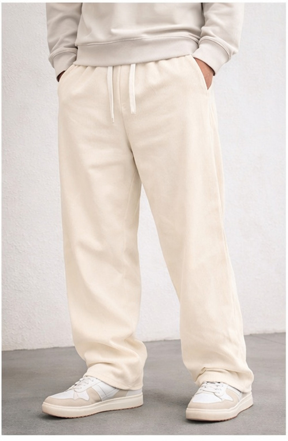 Image of Roadster Men Relaxed Multicolor Cotton Blend Trousers