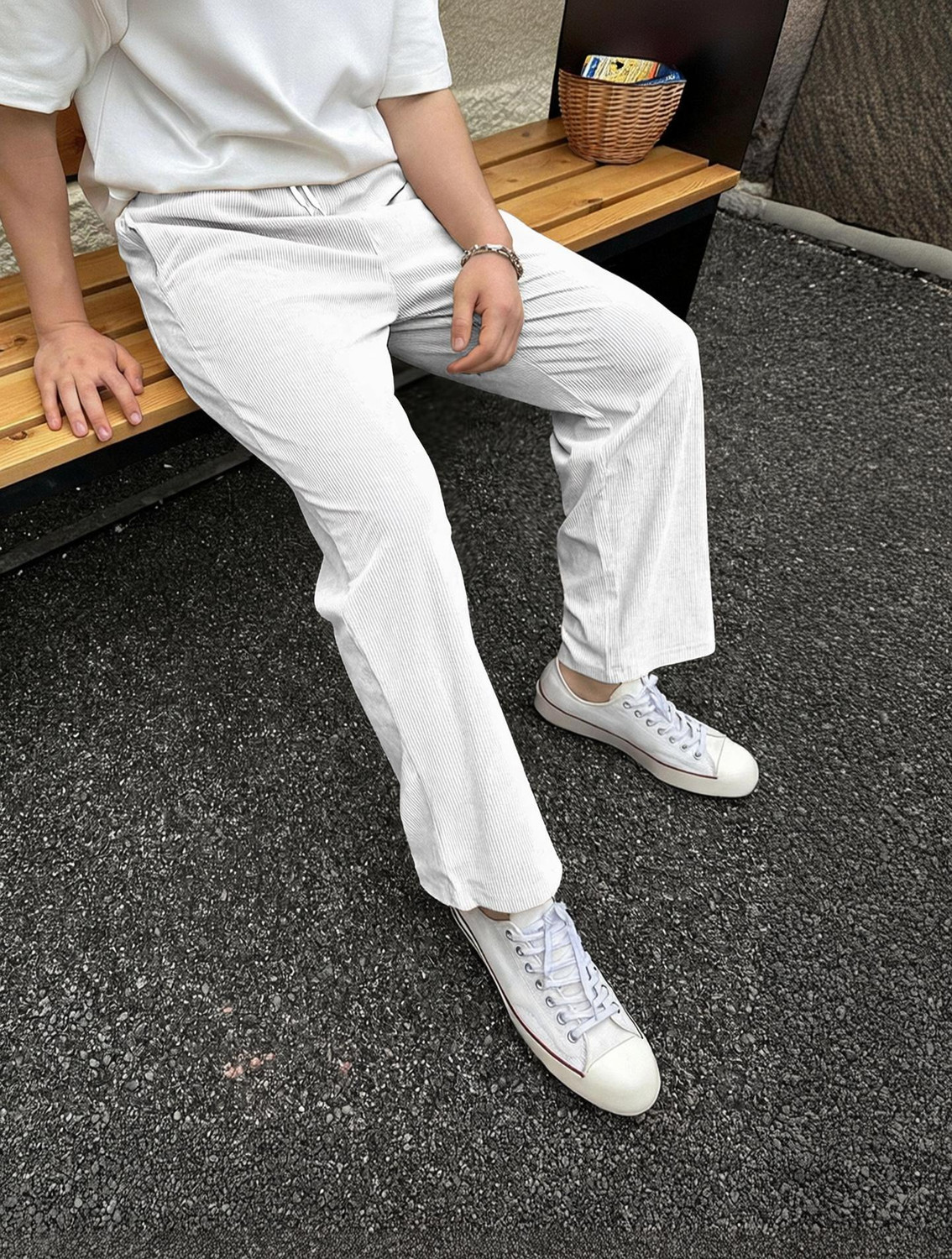 Image of COMBRAIDED Men Loose Fit Green Corduroy Trousers