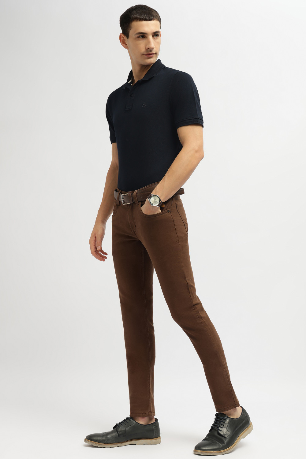 Image of PETER ENGLAND Men Tapered Fit Mid Rise Brown Jeans