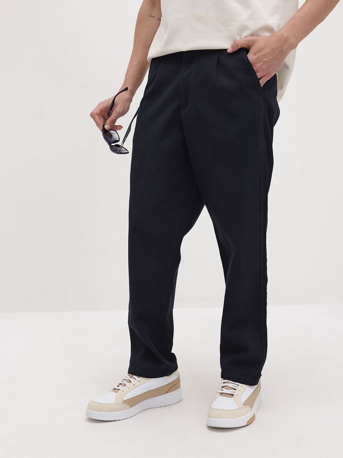 Image of Roadster Men Relaxed Multicolor Cotton Blend Trousers