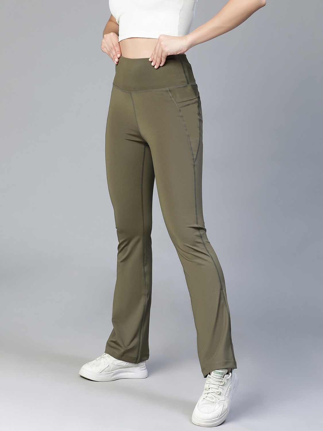 Image of IMPERATIVE by NEU LOOK Women Flared Pink Lycra Blend Trousers