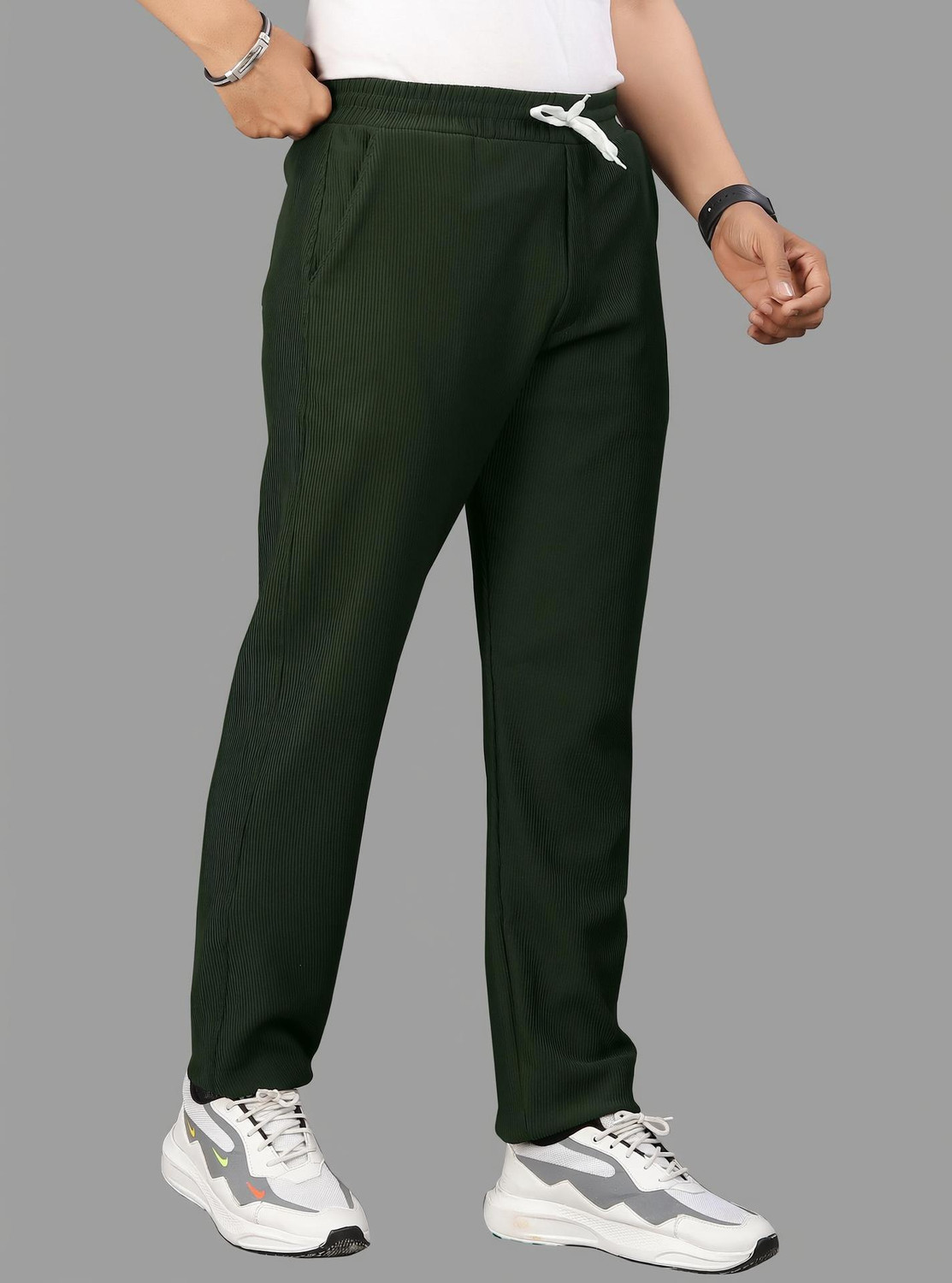 Image of COMBRAIDED Men Loose Fit Green Corduroy Trousers