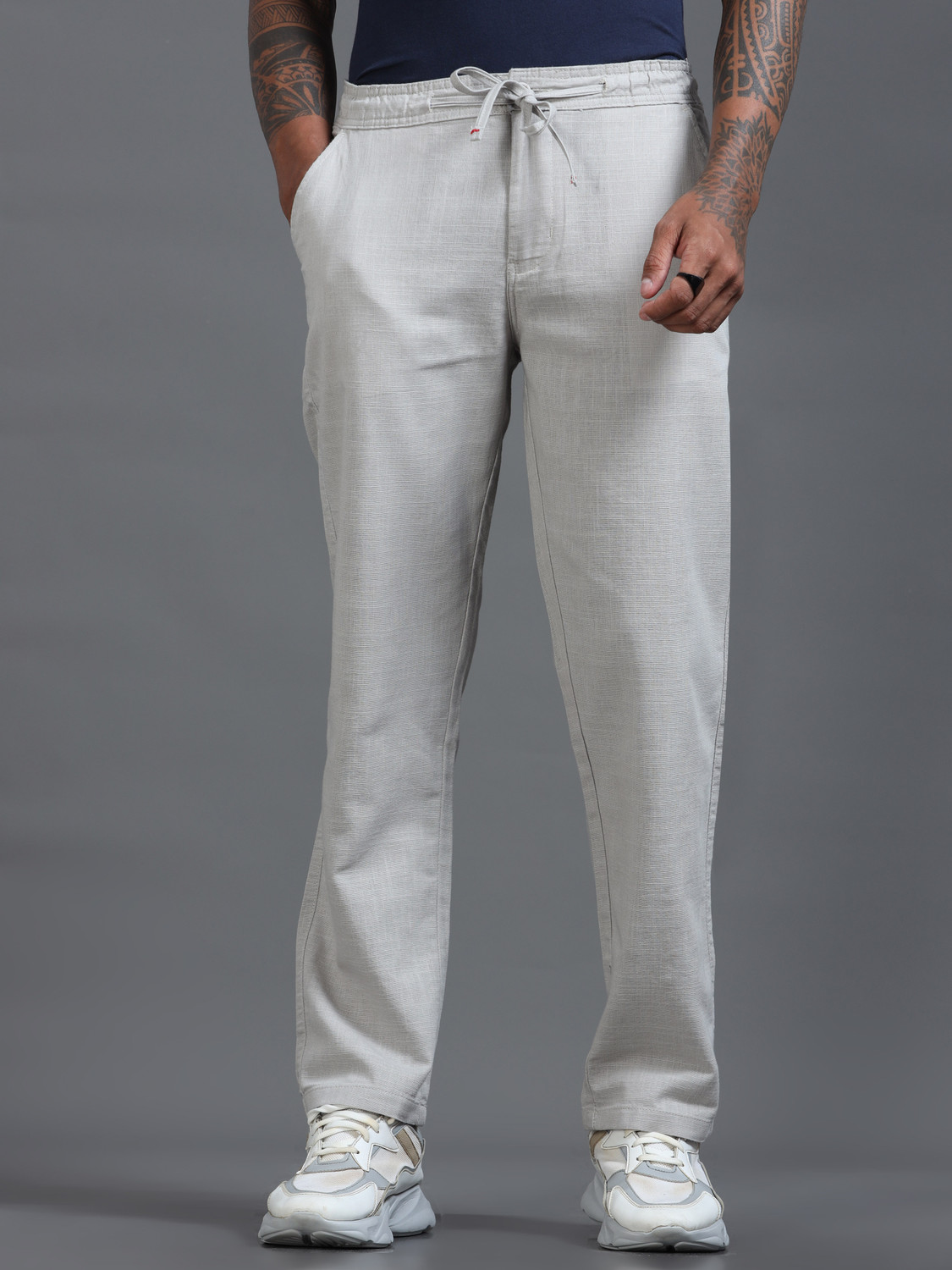 Image of Roadster Men Relaxed Multicolor Cotton Blend Trousers