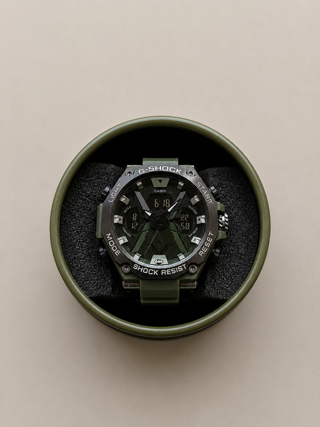Image of moco Analog-Digital Watch - For Boys G-SHOCK Batman Edition Green