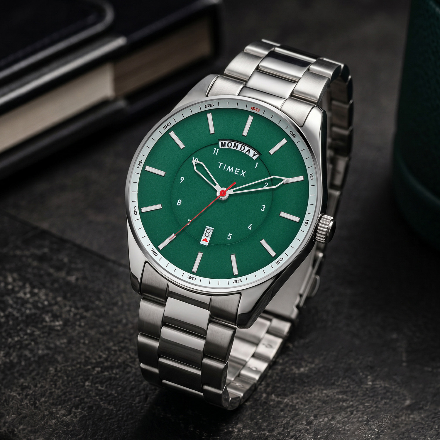 TIMEX Day-Date Green Dial Men's Watch - Image 6