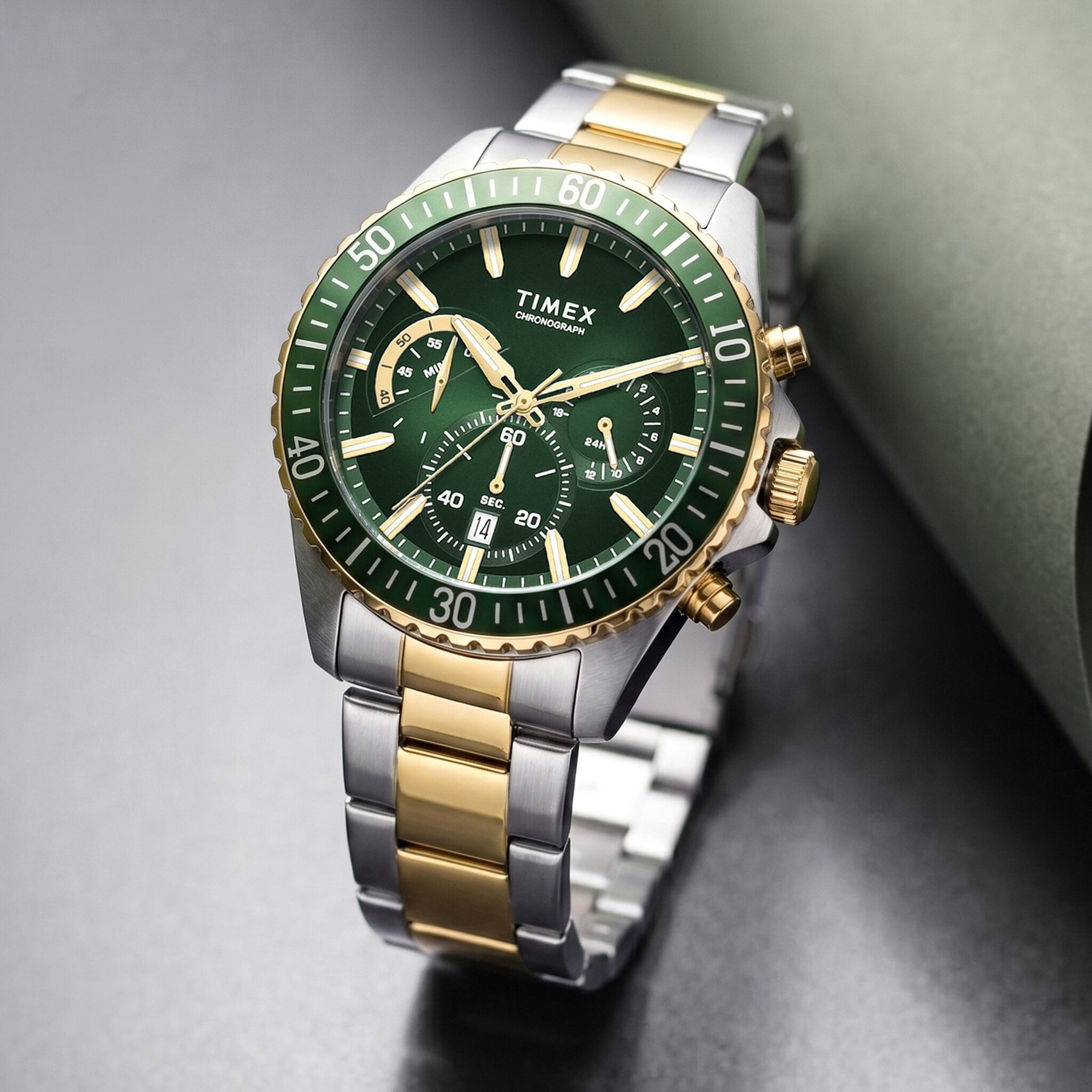 TIMEX Chronograph Green Dial Analog Watch TWEG398SMU03 - Image 1
