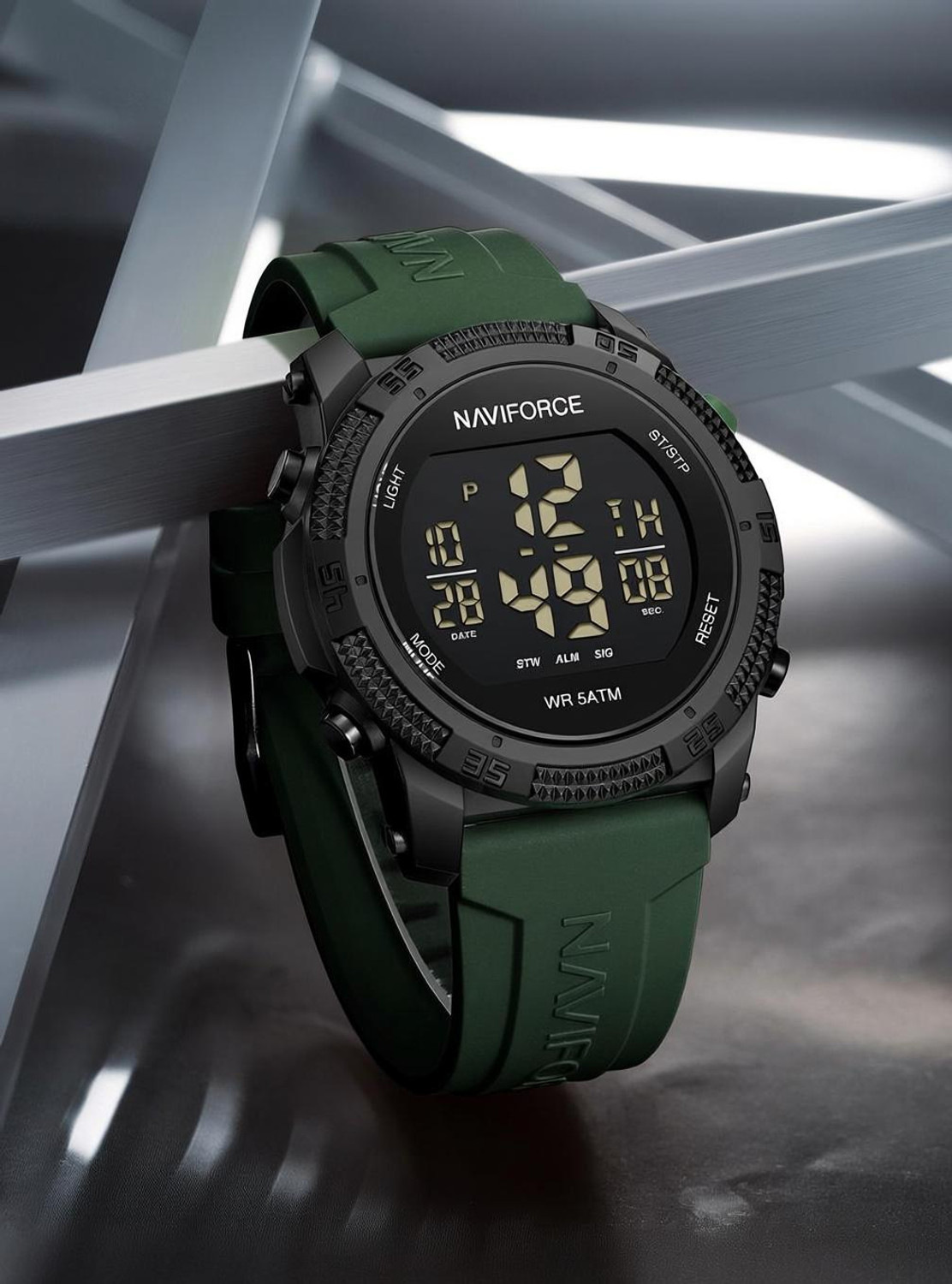Image of NAVIFORCE Full Black Dial and Stainless Steel Strap Analog Watch - For Men NF9206 Stylish Date Display