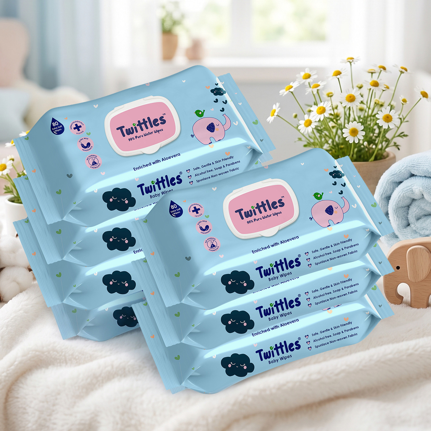 Image of Twittles Soft & Gentle Baby Cleansing Wipes With Lid, 99% Water & Aloe Vera | Pack of 1 (72 Wipes)