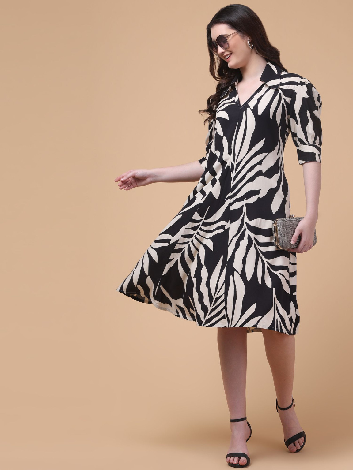 METRONAUT Women A-line Black, Beige Knee Length Dress