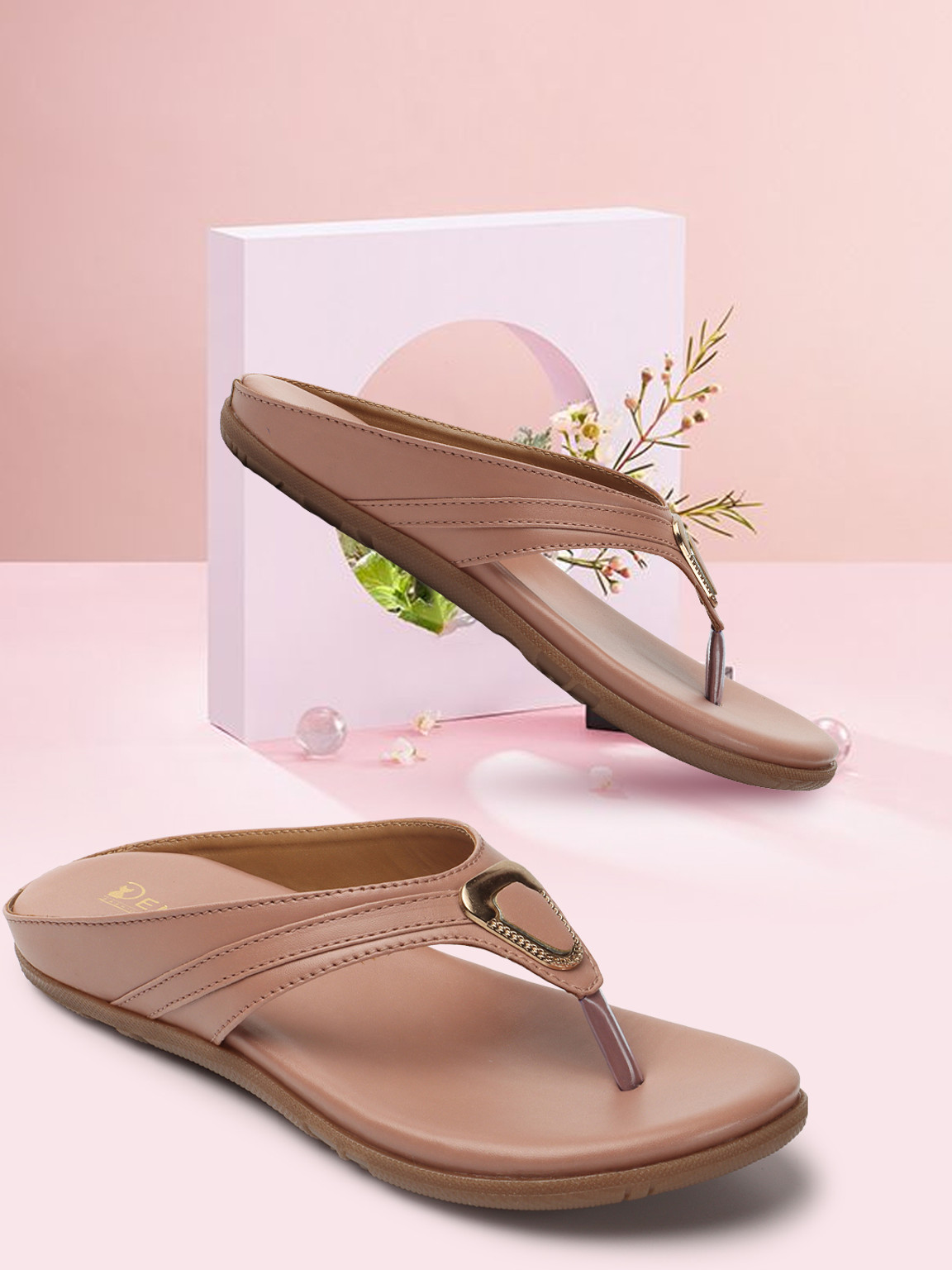 Denill Women Flats Sandal 