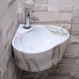 Glexero Premium Quality Asian Golden Colour Designer Corner